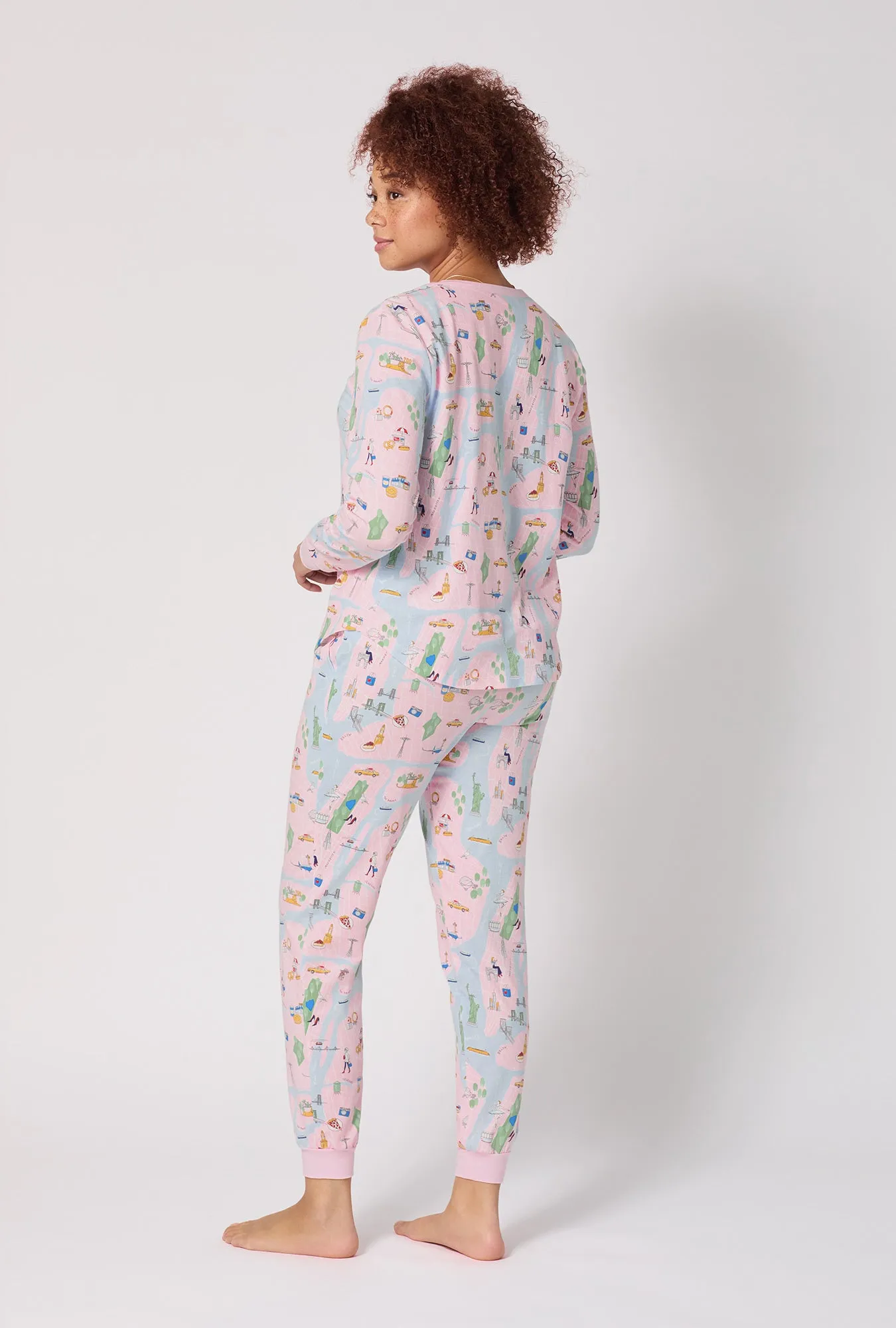 New York, New York Long Sleeve Pullover Crew And Jogger Stretch Jersey Pj Set sold by BedHead product image thumbnail 4