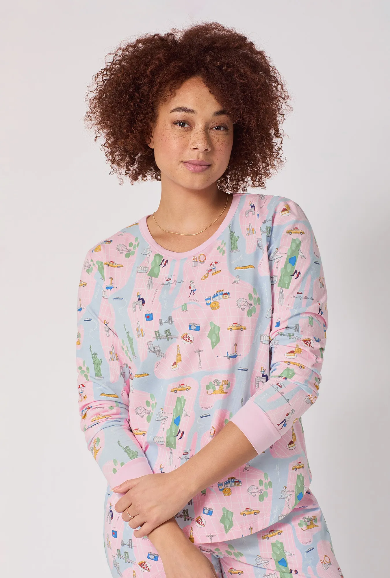 New York, New York Long Sleeve Pullover Crew And Jogger Stretch Jersey Pj Set sold by BedHead product image thumbnail 5