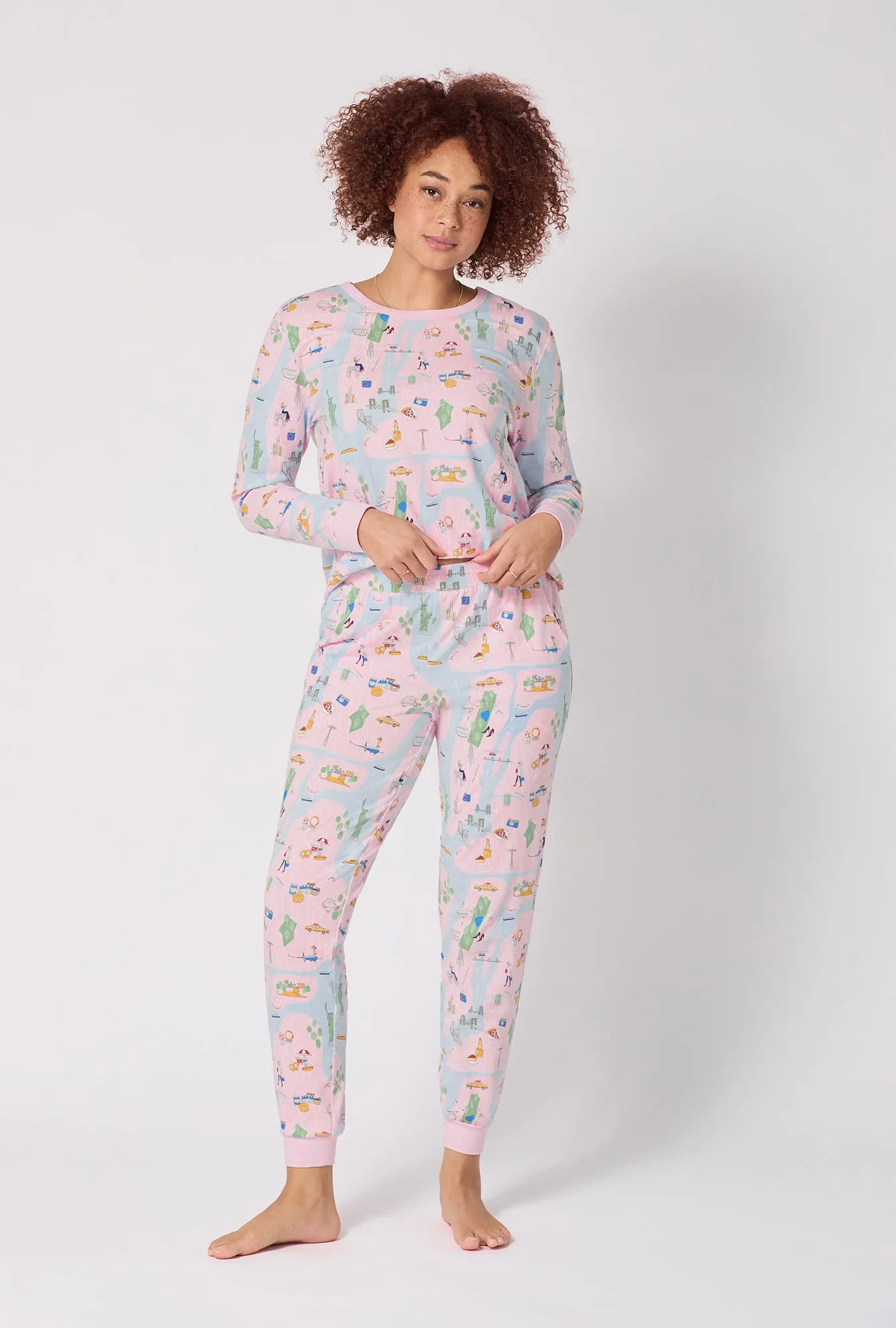 New York, New York Long Sleeve Pullover Crew And Jogger Stretch Jersey Pj Set sold by BedHead product image thumbnail 2