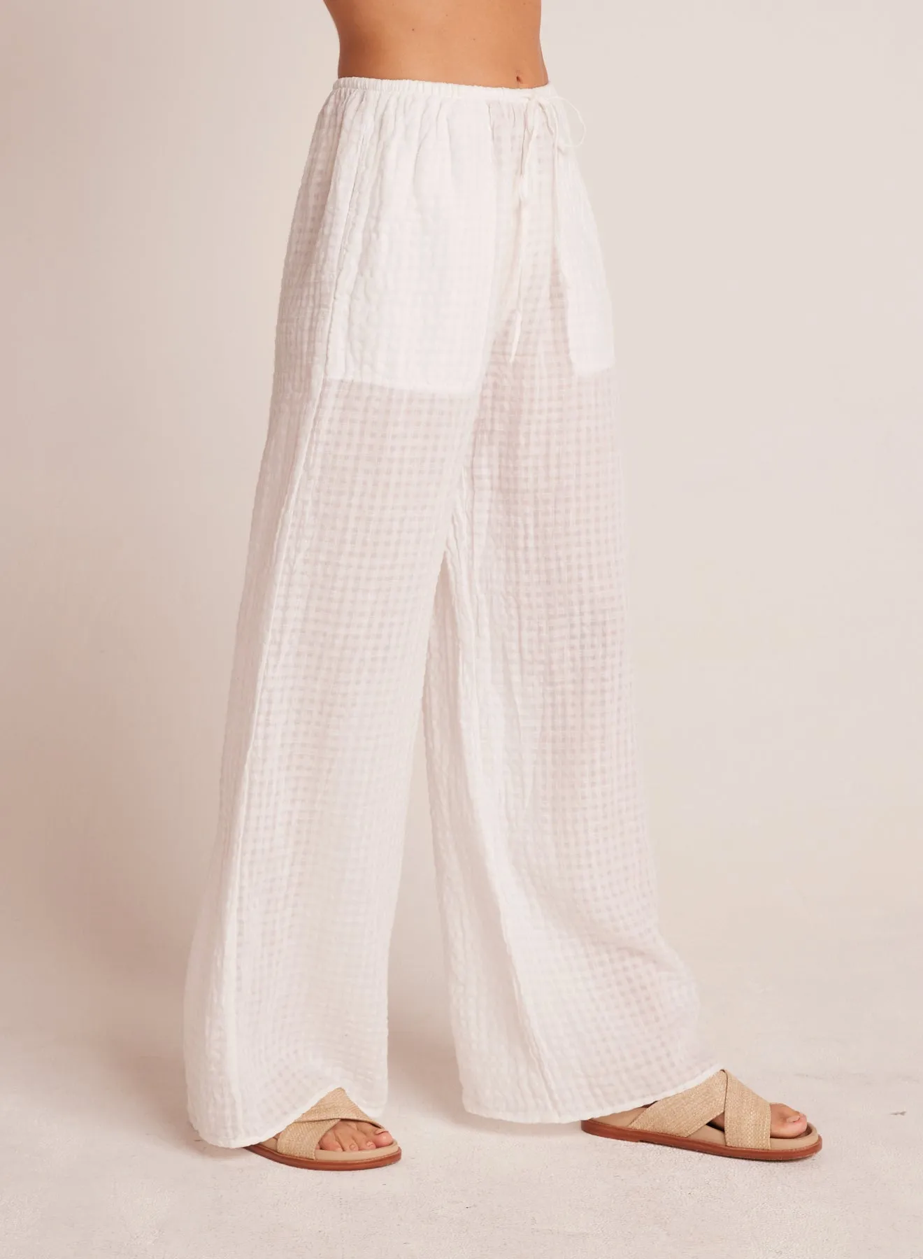 Wide Leg Pocket Beach Pant - White sold by Bella Dahl product image thumbnail 4