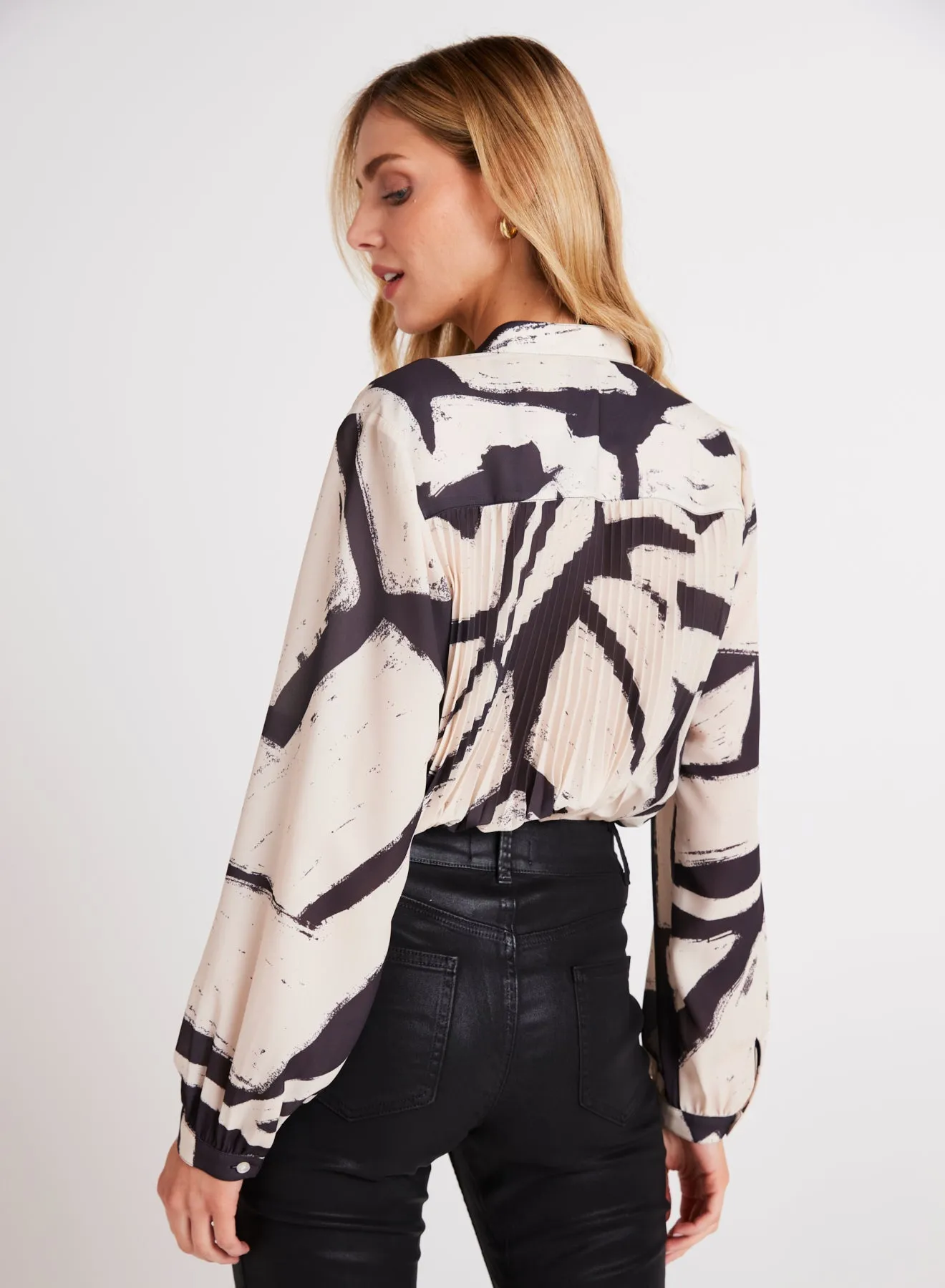 Knife Pleat Button Down - Ivory Mosaic Print sold by Bella Dahl product image thumbnail 2