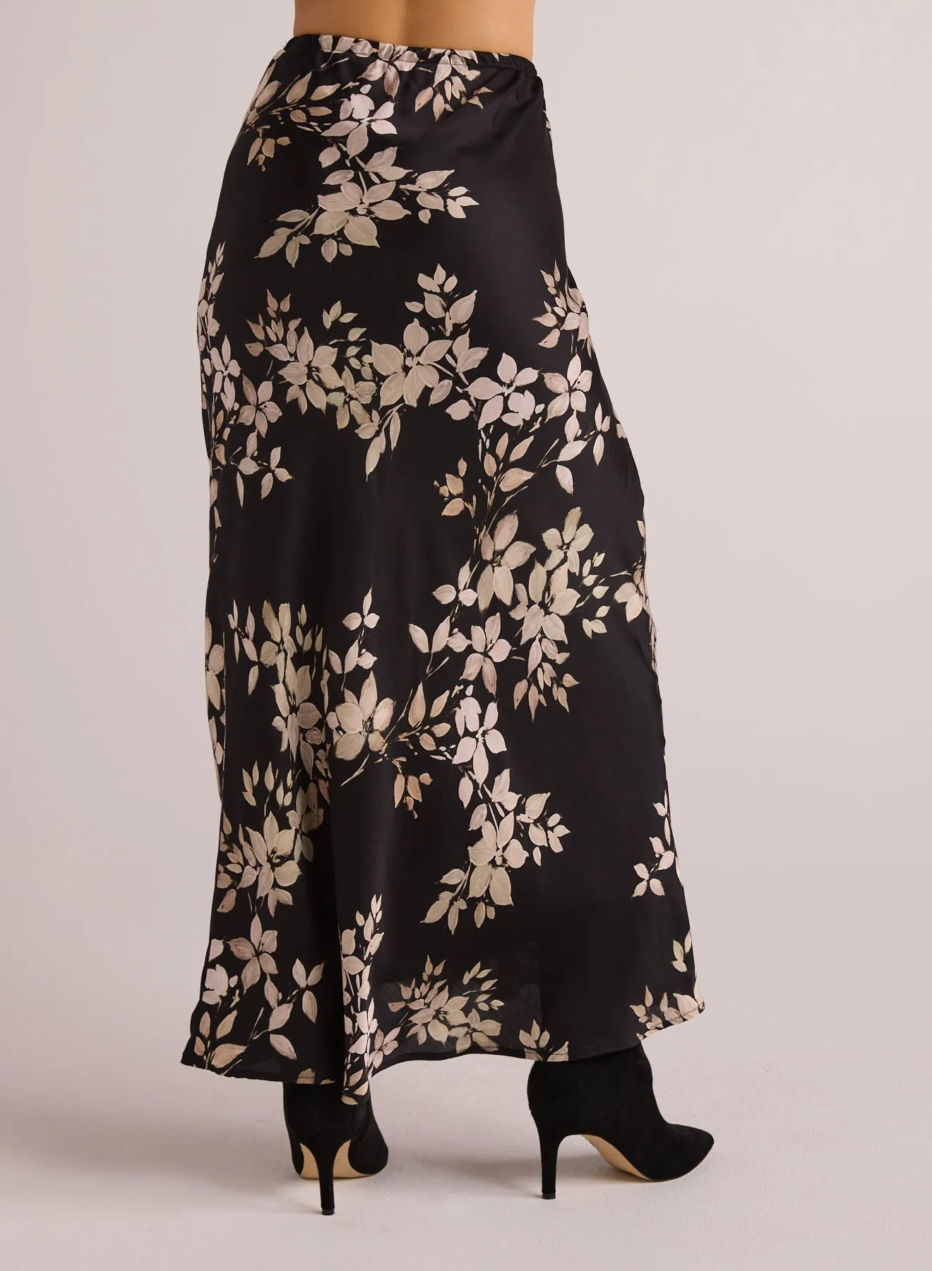Bias Skirt with Tie - Ivory Floral Print sold by Bella Dahl product image thumbnail 3
