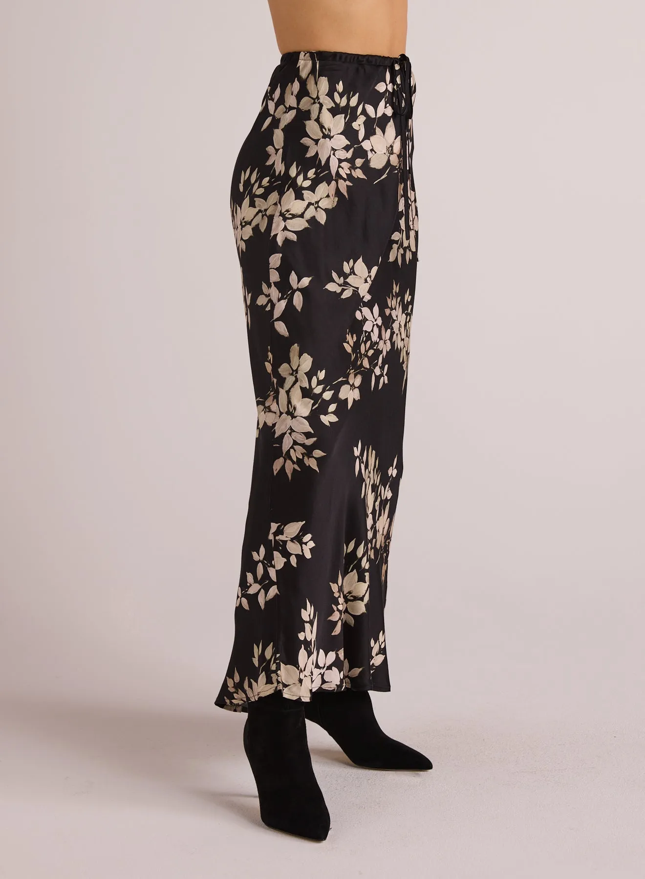 Bias Skirt with Tie - Ivory Floral Print sold by Bella Dahl product image thumbnail 4