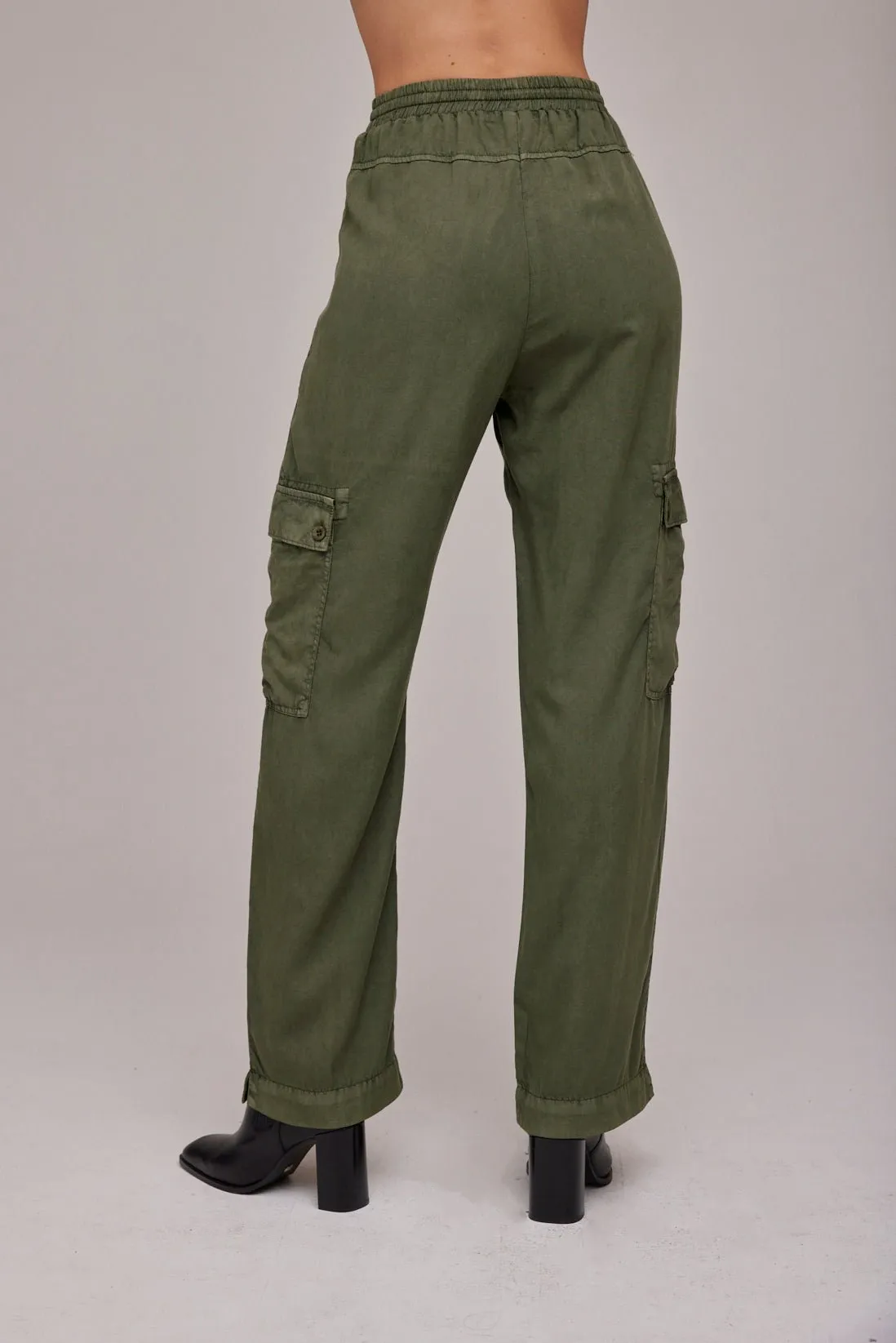 Cargo Pant - Herb Green sold by Bella Dahl product image thumbnail 4
