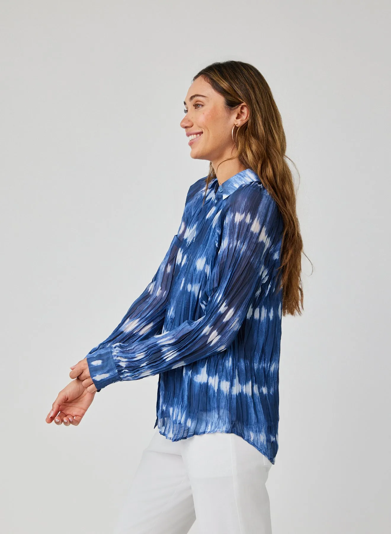 Pleated Raglan Sleeve Shirt - Ocean Tides Print sold by Bella Dahl product image thumbnail 2