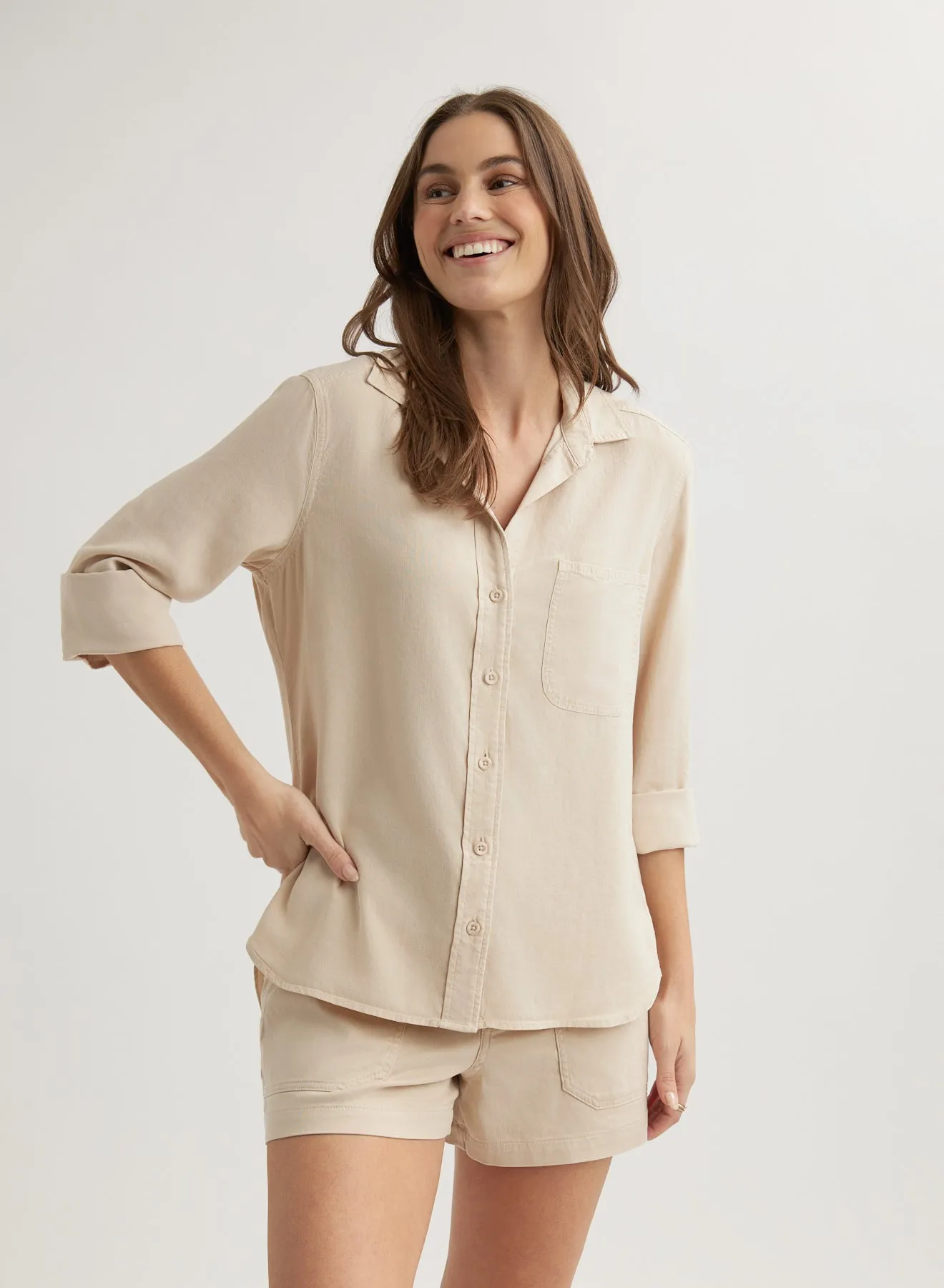 Shirt Tail Button Down - Linen Sand sold by Bella Dahl product image thumbnail 2