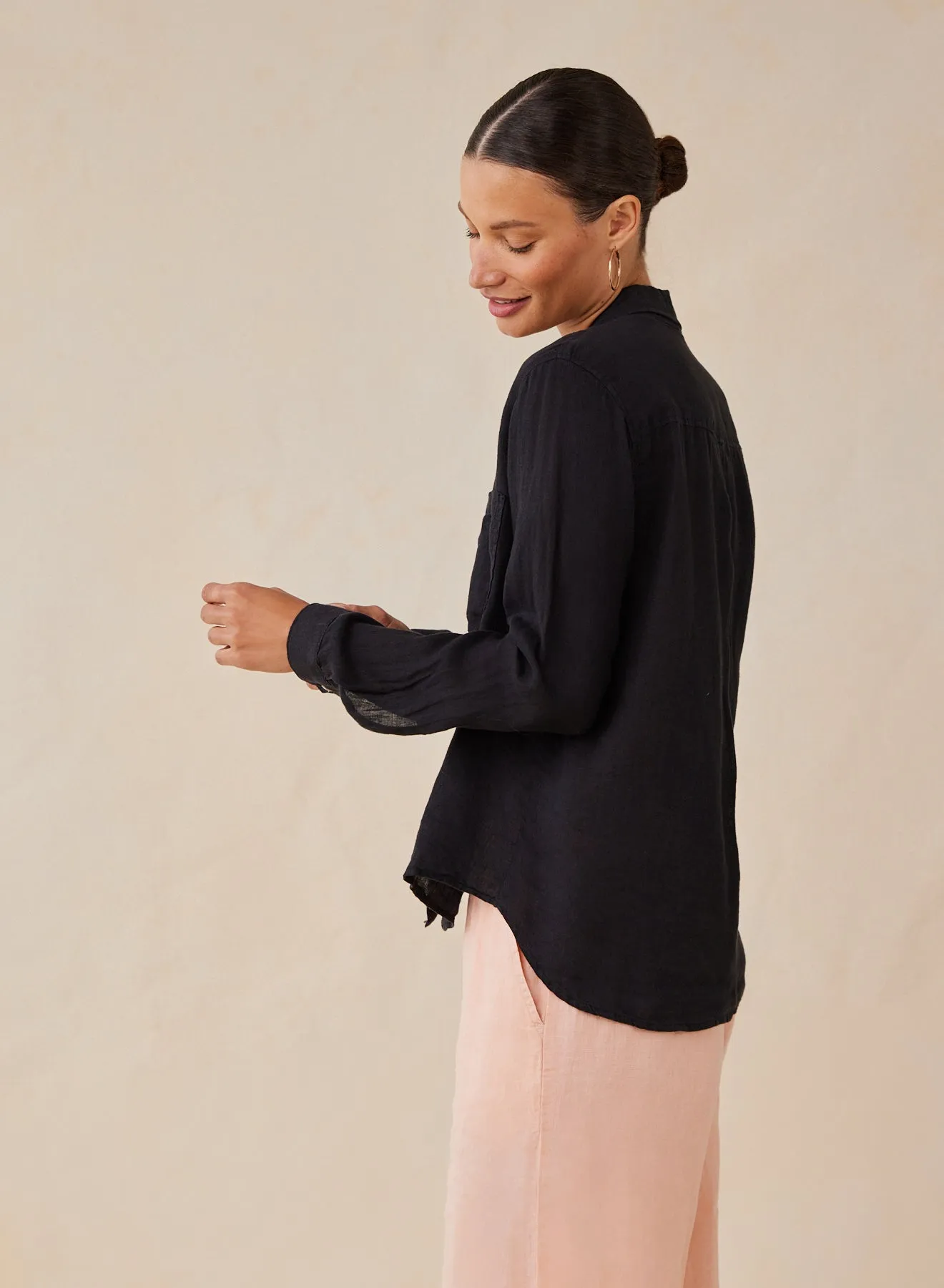 Linen Pocket Button Down - Black sold by Bella Dahl product image thumbnail 3
