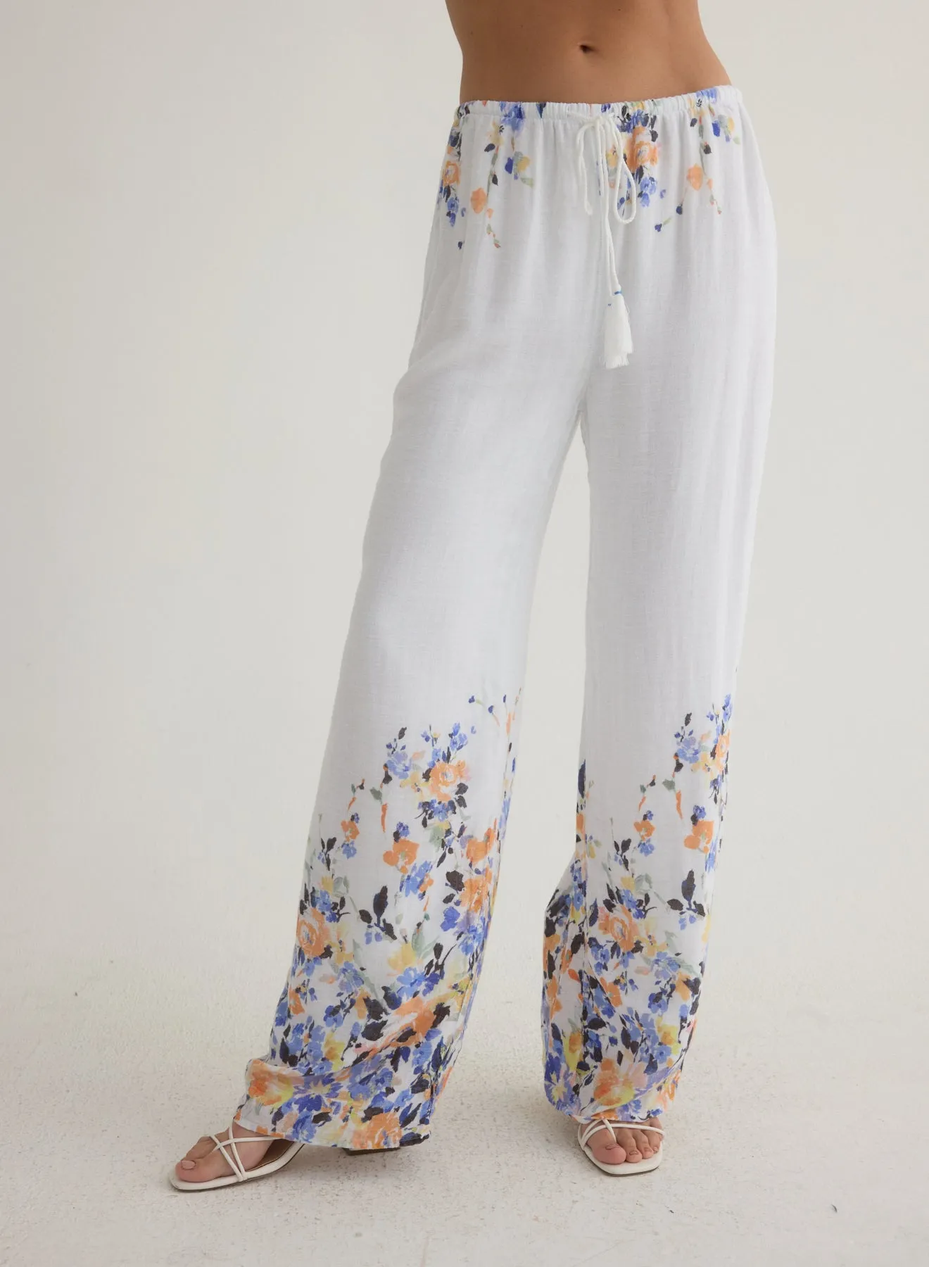 Wide Leg Pant With Drawcord - Border Floral Print sold by Bella Dahl product image thumbnail 2