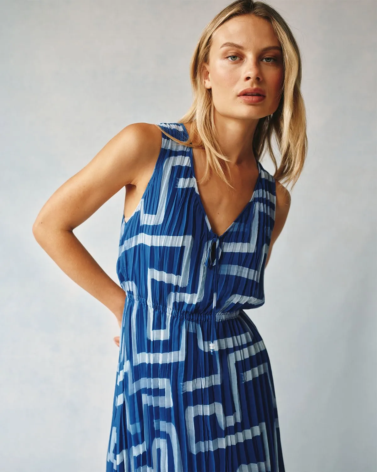 High Low Pleated Dress - Coastal Line Print sold by Bella Dahl product image thumbnail 2
