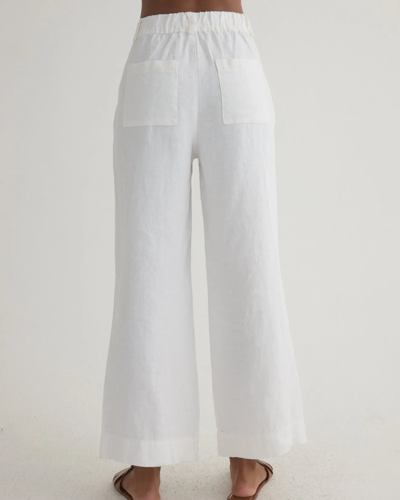 Luxe Linen Pleated Wide Leg Ankle Pant- White sold by Bella Dahl product image thumbnail 4