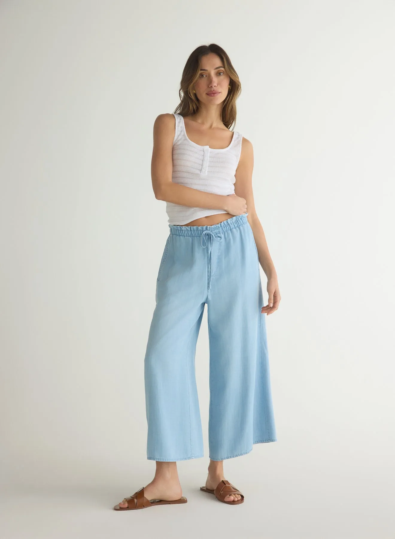 Ruffle Waist Wide Leg Crop - Light Riviera Wash sold by Bella Dahl product image thumbnail 3