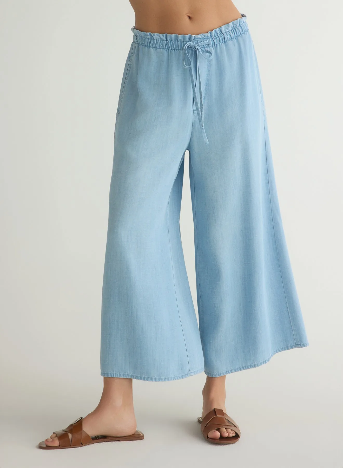 Ruffle Waist Wide Leg Crop - Light Riviera Wash sold by Bella Dahl product image thumbnail 2