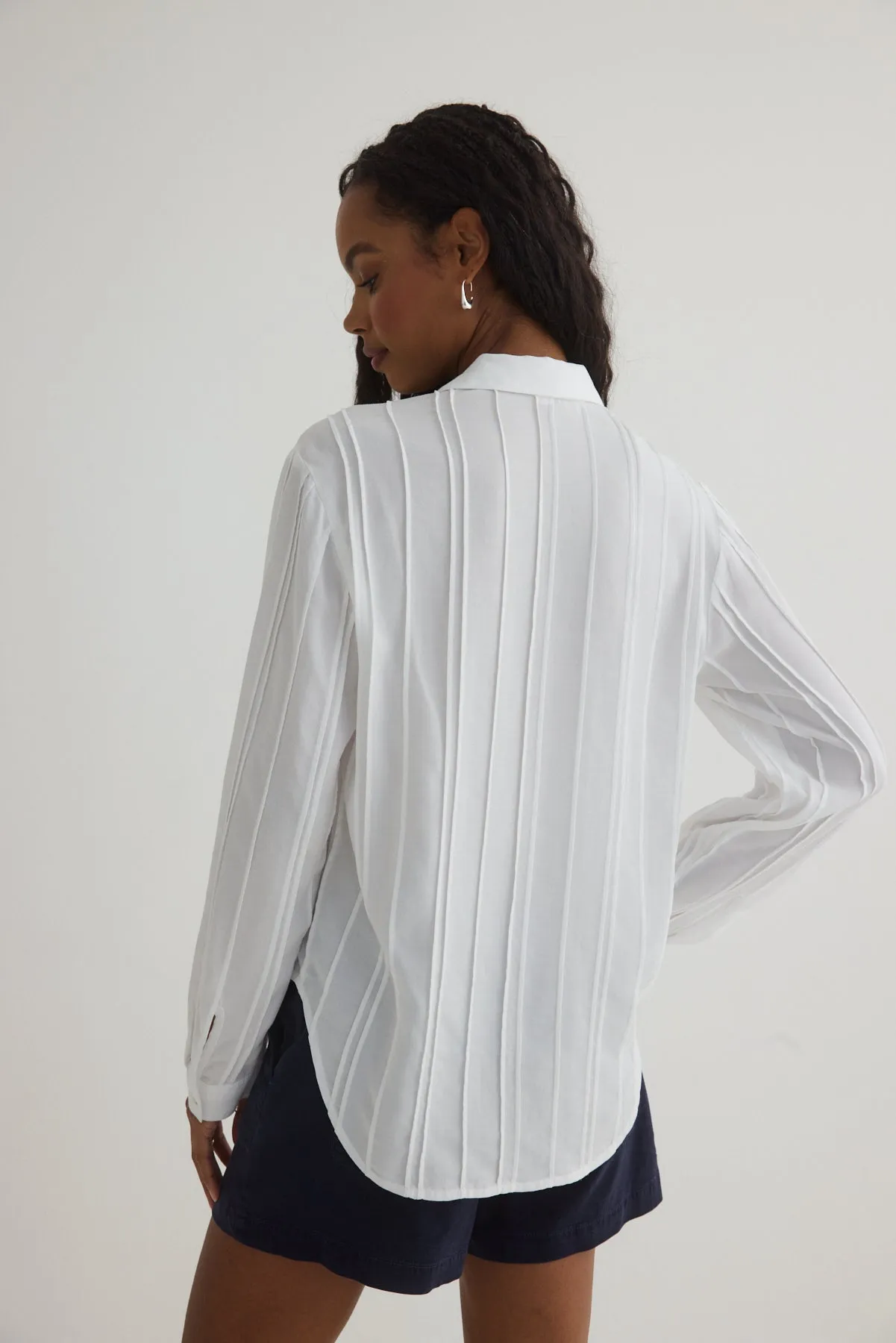 Pintuck Hidden Placket Shirt - White sold by Bella Dahl product image thumbnail 4