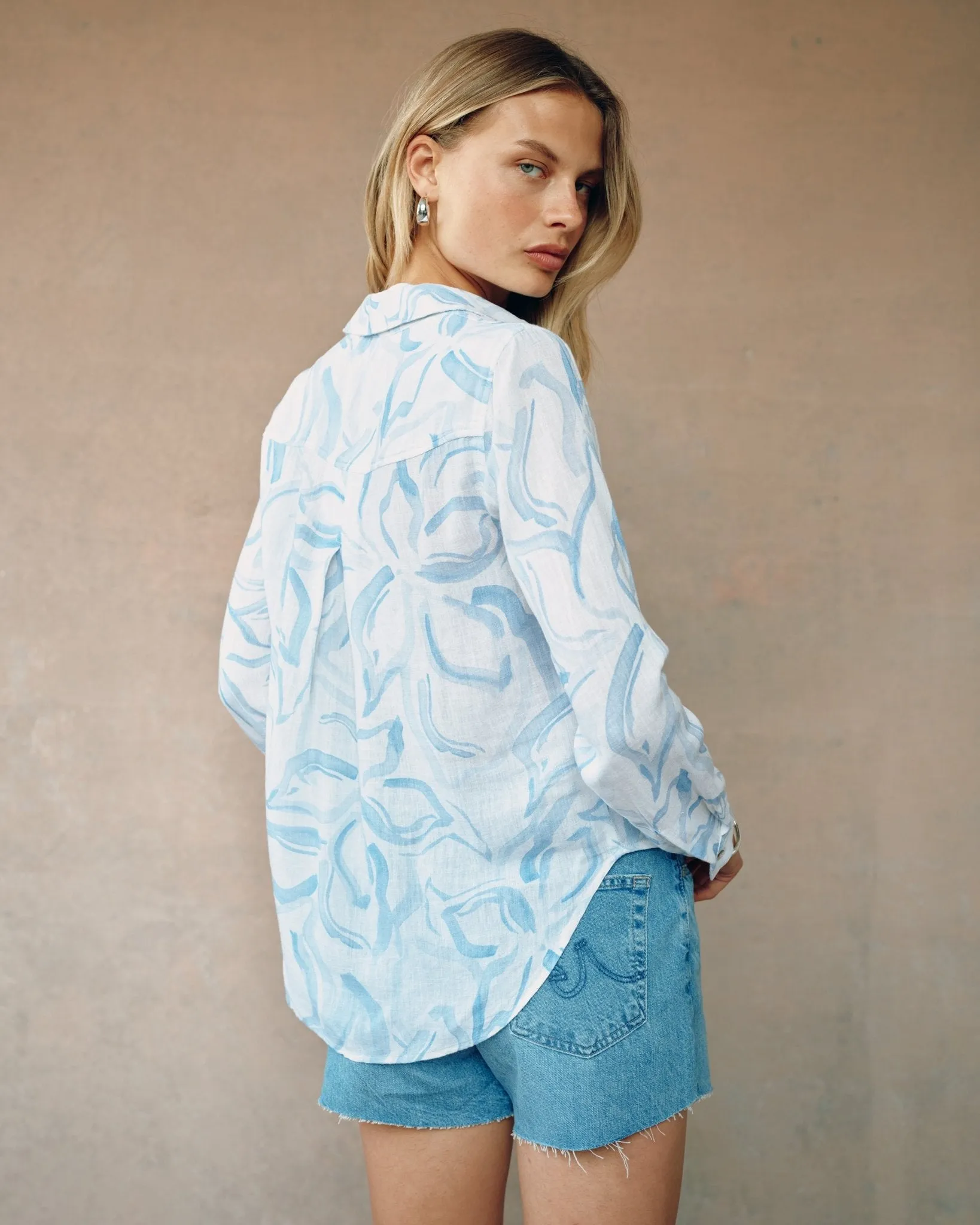 Classic Button Down - Waves Floral Print sold by Bella Dahl product image thumbnail 5