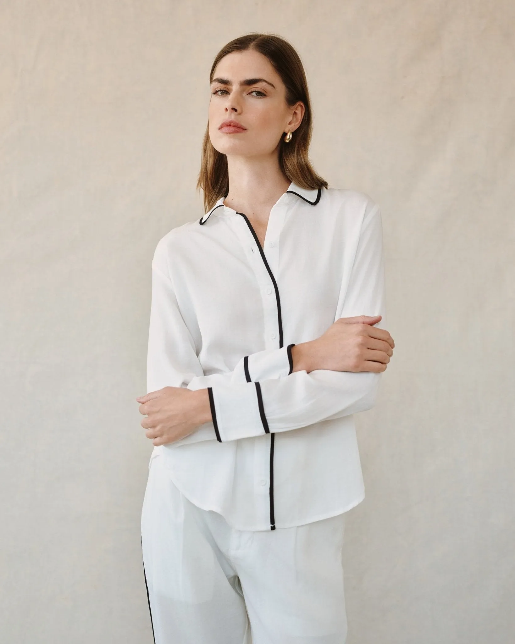 Contrast Trim Shirt - Off White sold by Bella Dahl product image thumbnail 4