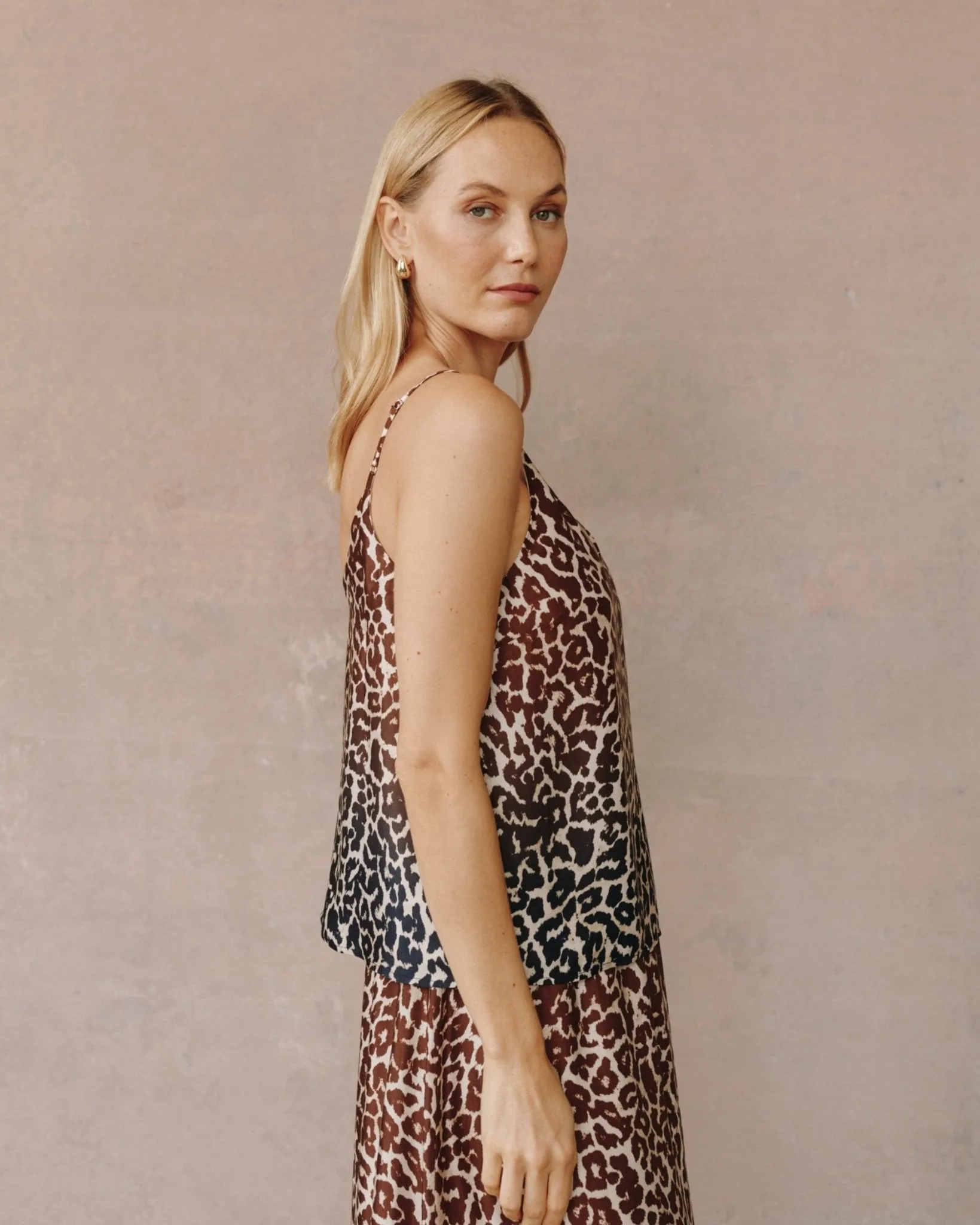 V Neck Cami- Ombre Leopard Print sold by Bella Dahl product image thumbnail 4