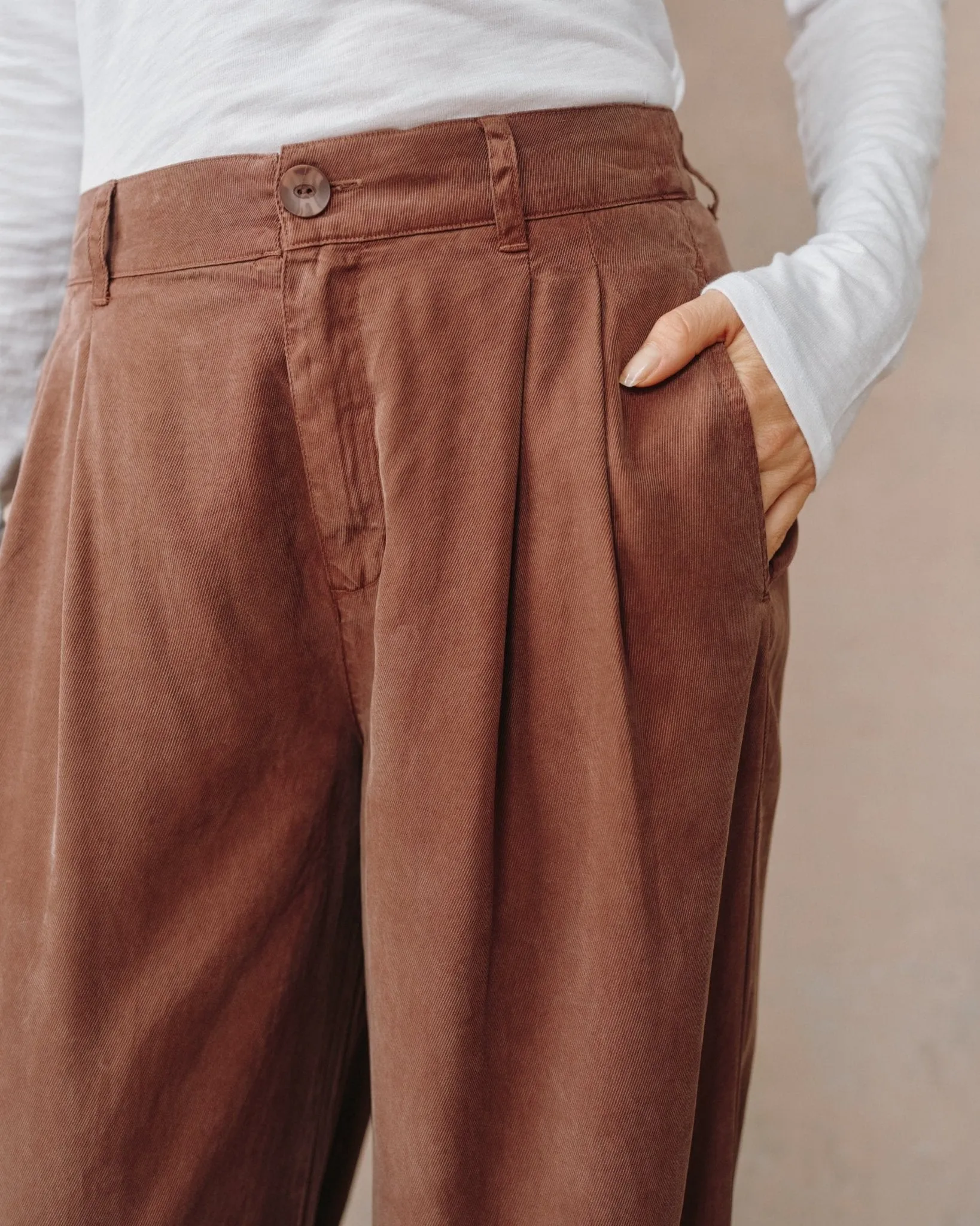 Double Pleated Wide Leg High Waist Pant- Saddle Brown sold by Bella Dahl product image thumbnail 5