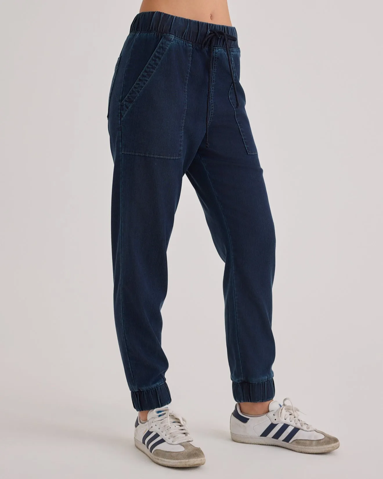 Pocket Jogger - Midnight Rinse Wash sold by Bella Dahl product image thumbnail 3