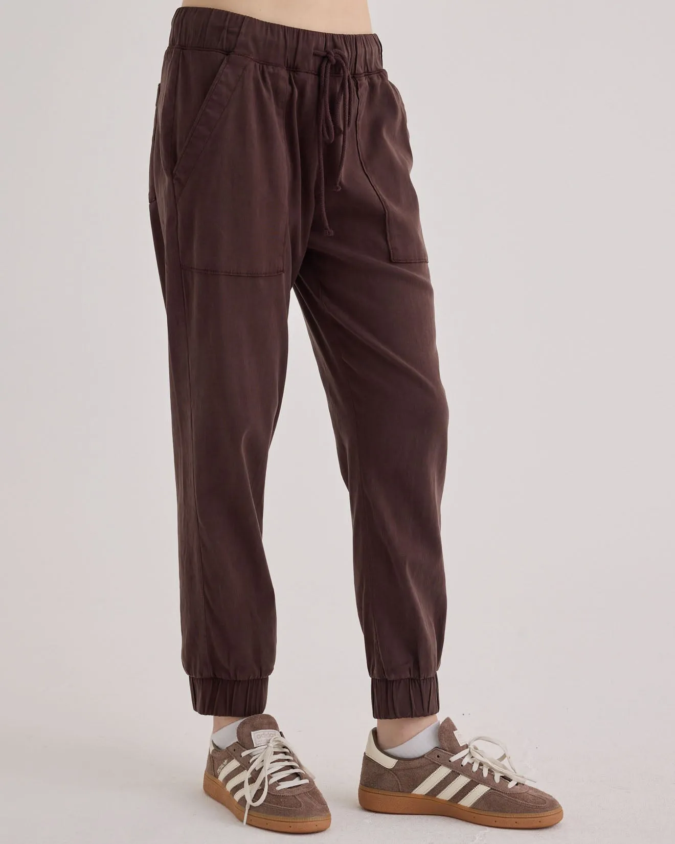 Pocket Jogger - Pinot Noir sold by Bella Dahl product image thumbnail 3