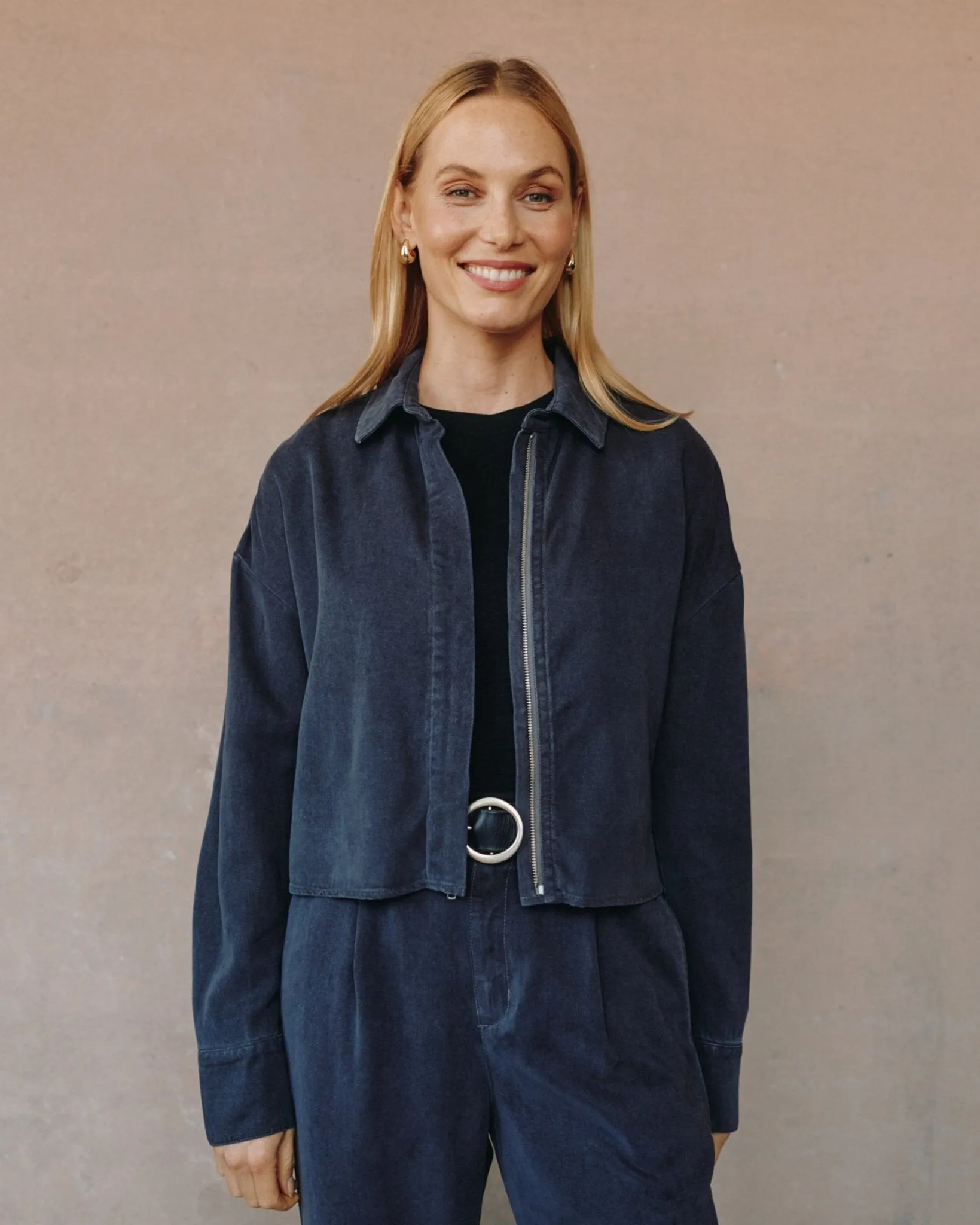 Oversized Cropped Shacket - Charcoal sold by Bella Dahl product image thumbnail 2