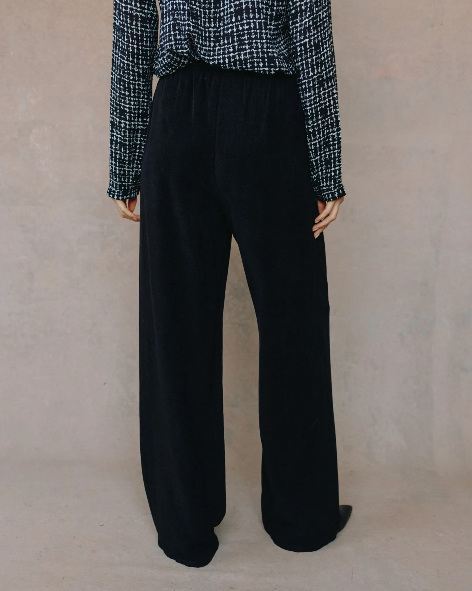 Kylie Wide Leg With Drawstring - Black sold by Bella Dahl product image thumbnail 4