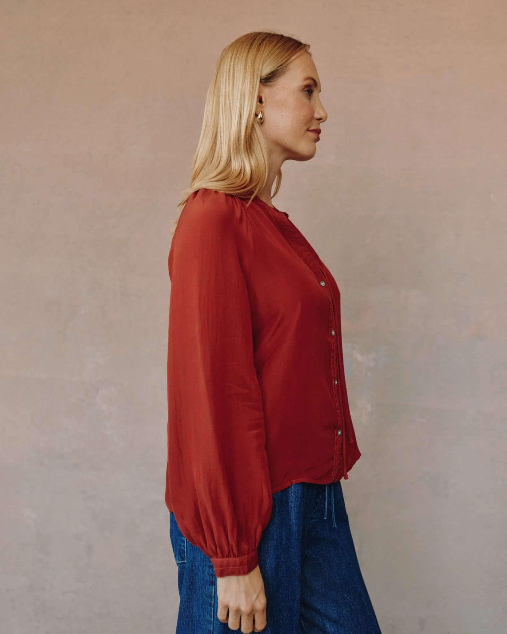 Full Sleeve Raglan Button Down - Warm Brandy sold by Bella Dahl product image thumbnail 3