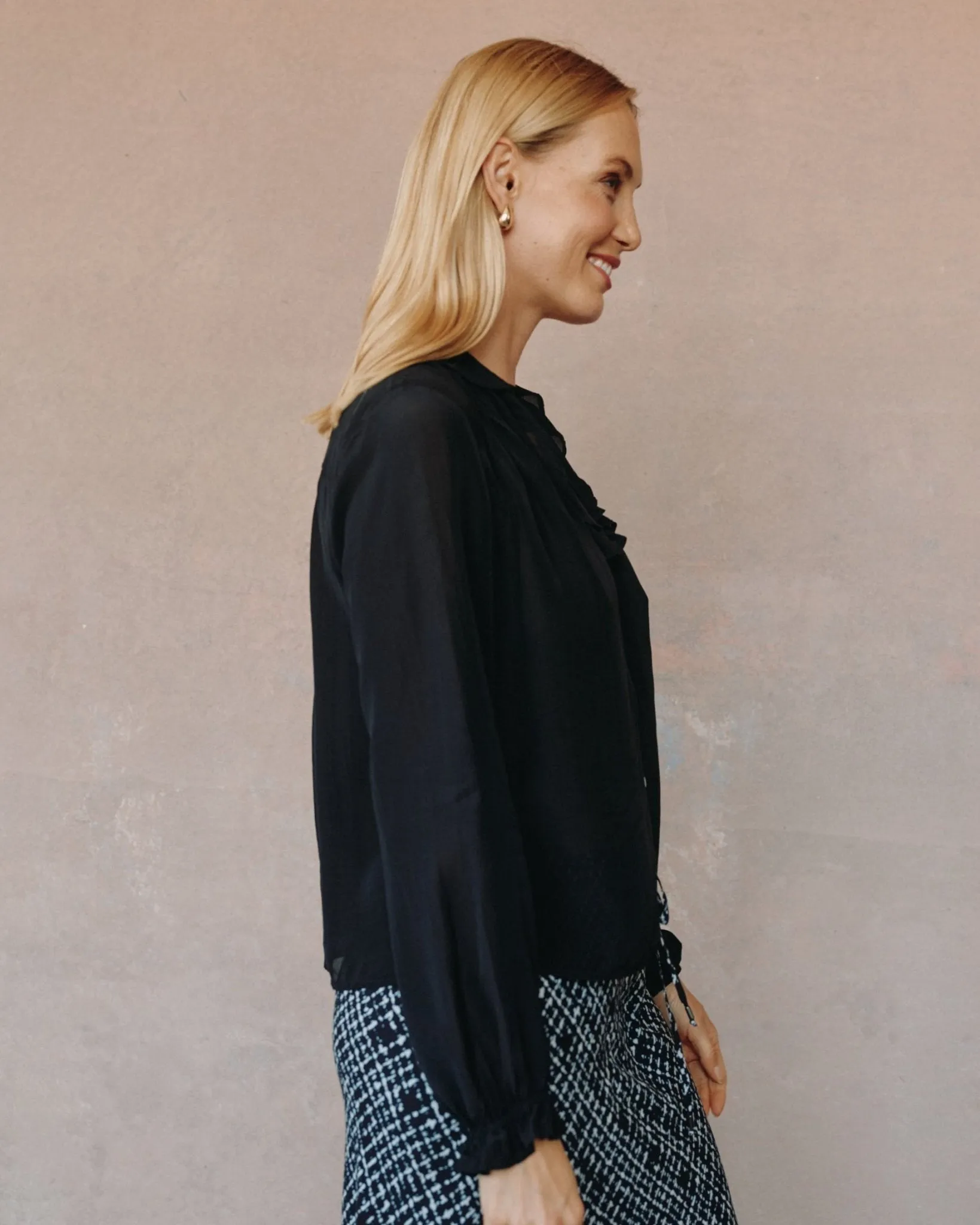 Raglan Ruffle Blouse - Black sold by Bella Dahl product image thumbnail 4