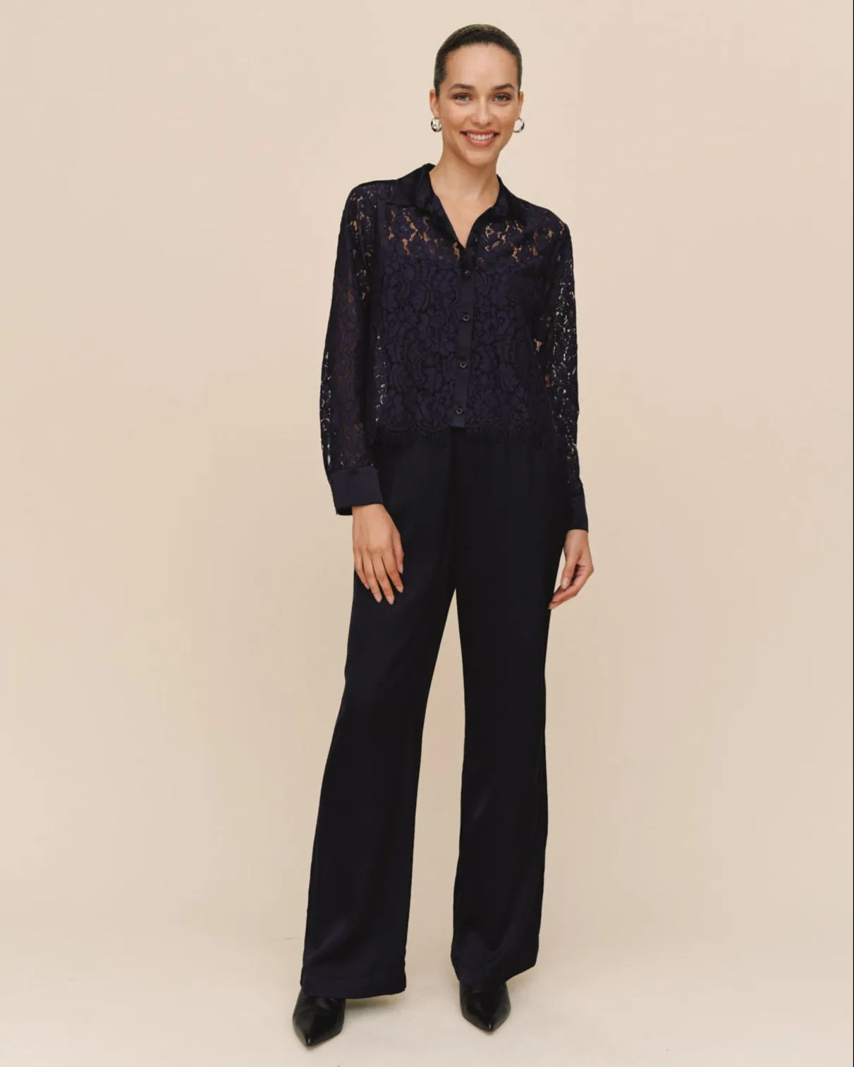 Lace Contrast Button Down - Midnight Sky sold by Bella Dahl product image thumbnail 2