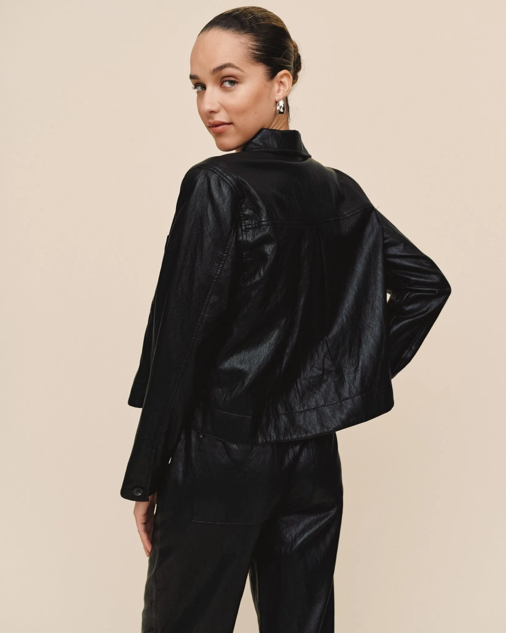 Crop Pocket Button Down - Black sold by Bella Dahl product image thumbnail 4