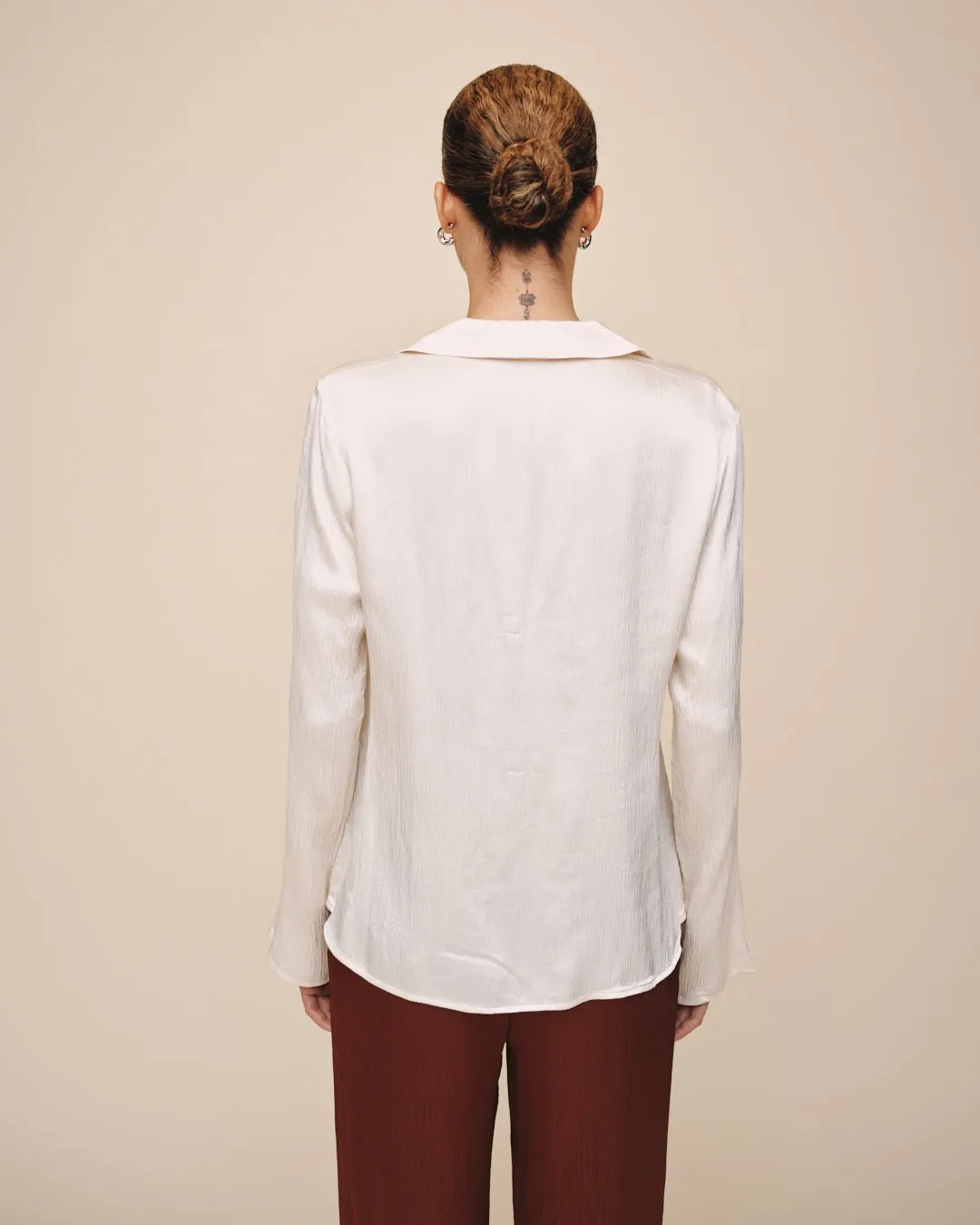 Fitted Bell Sleeve Shirt - Ivory sold by Bella Dahl product image thumbnail 5