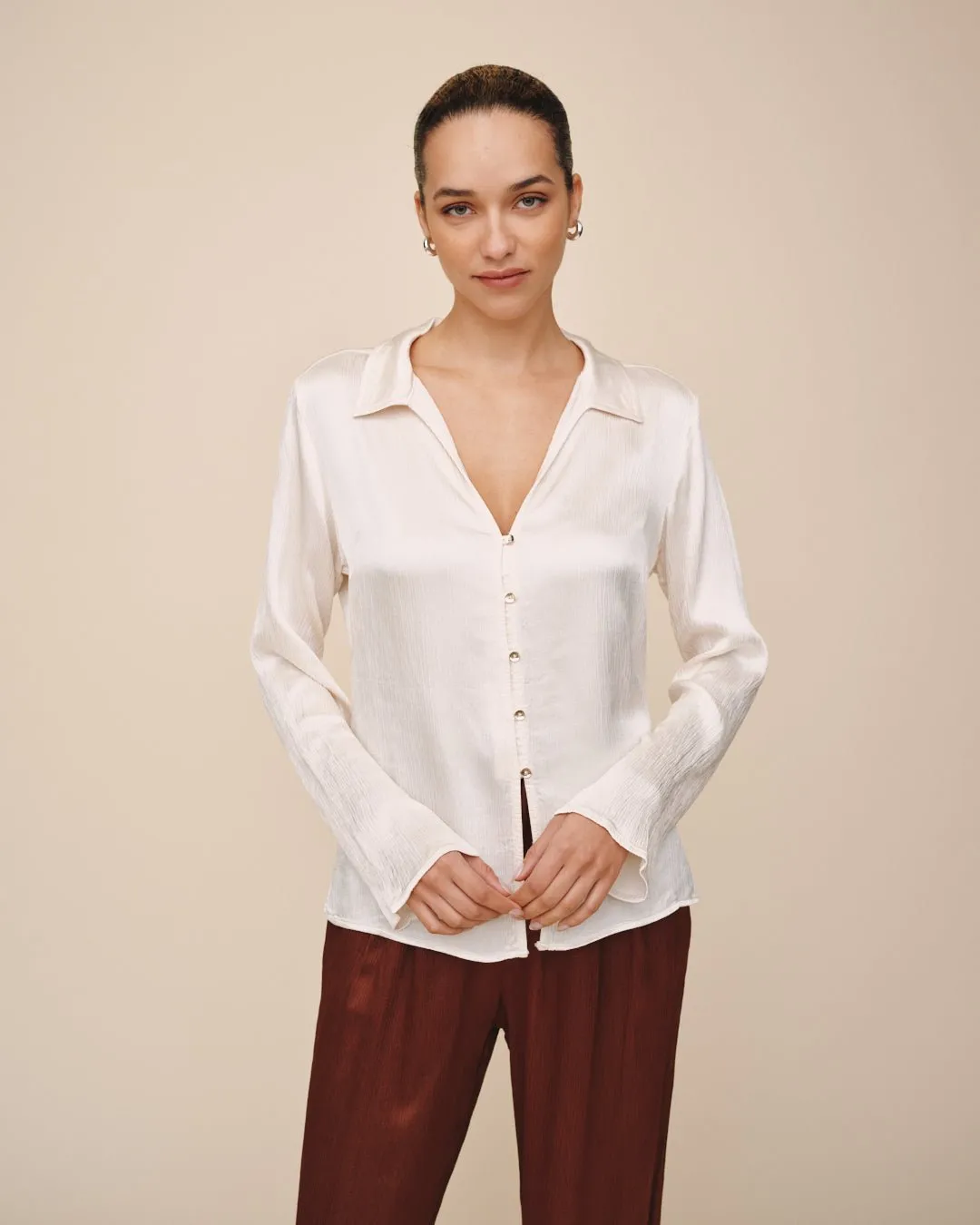 Fitted Bell Sleeve Shirt - Ivory sold by Bella Dahl product image thumbnail 2