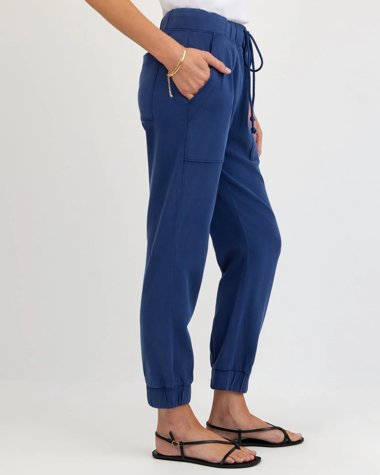 Pocket Jogger - Midnight Surf sold by Bella Dahl product image thumbnail 2