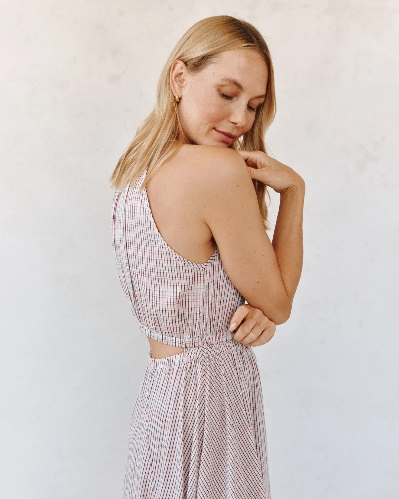 Cut Out Back Midi Halter Dress - Sunwashed Check sold by Bella Dahl product image thumbnail 3
