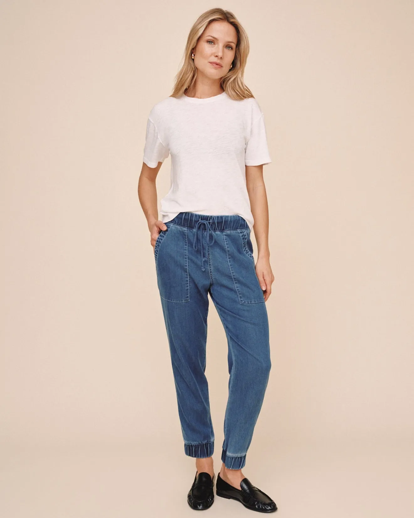 Relaxed Crew Neck Tee - White sold by Bella Dahl product image thumbnail 4
