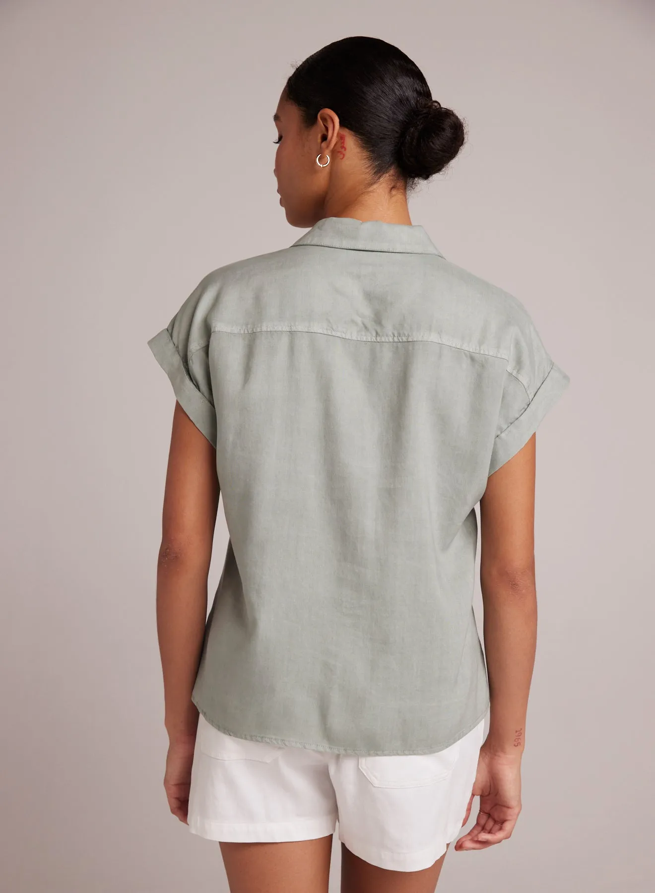 Two Pocket Short Sleeve Shirt - Oasis Green sold by Bella Dahl product image thumbnail 3