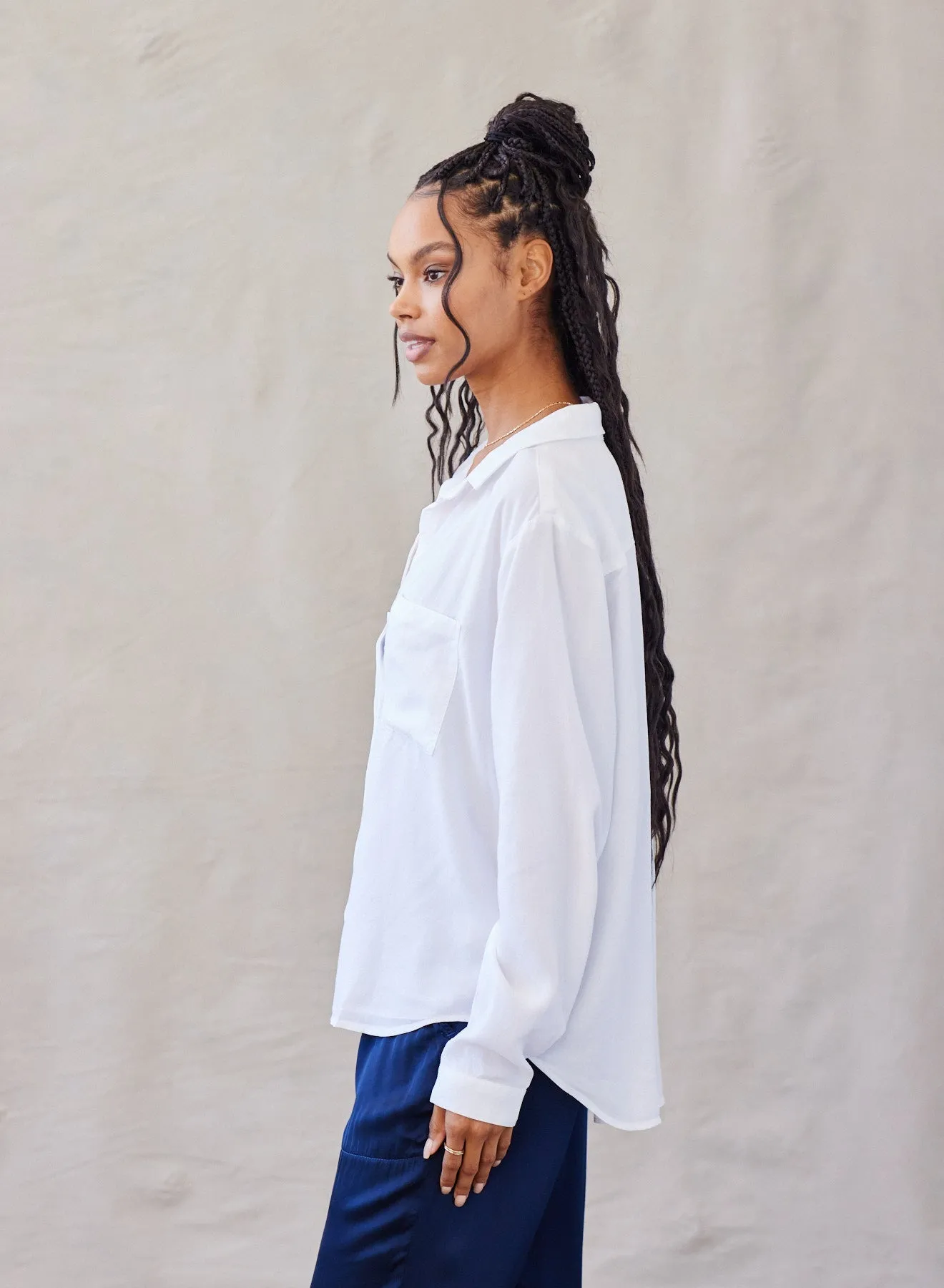 Two Pocket Classic Button Down - White sold by Bella Dahl product image thumbnail 3