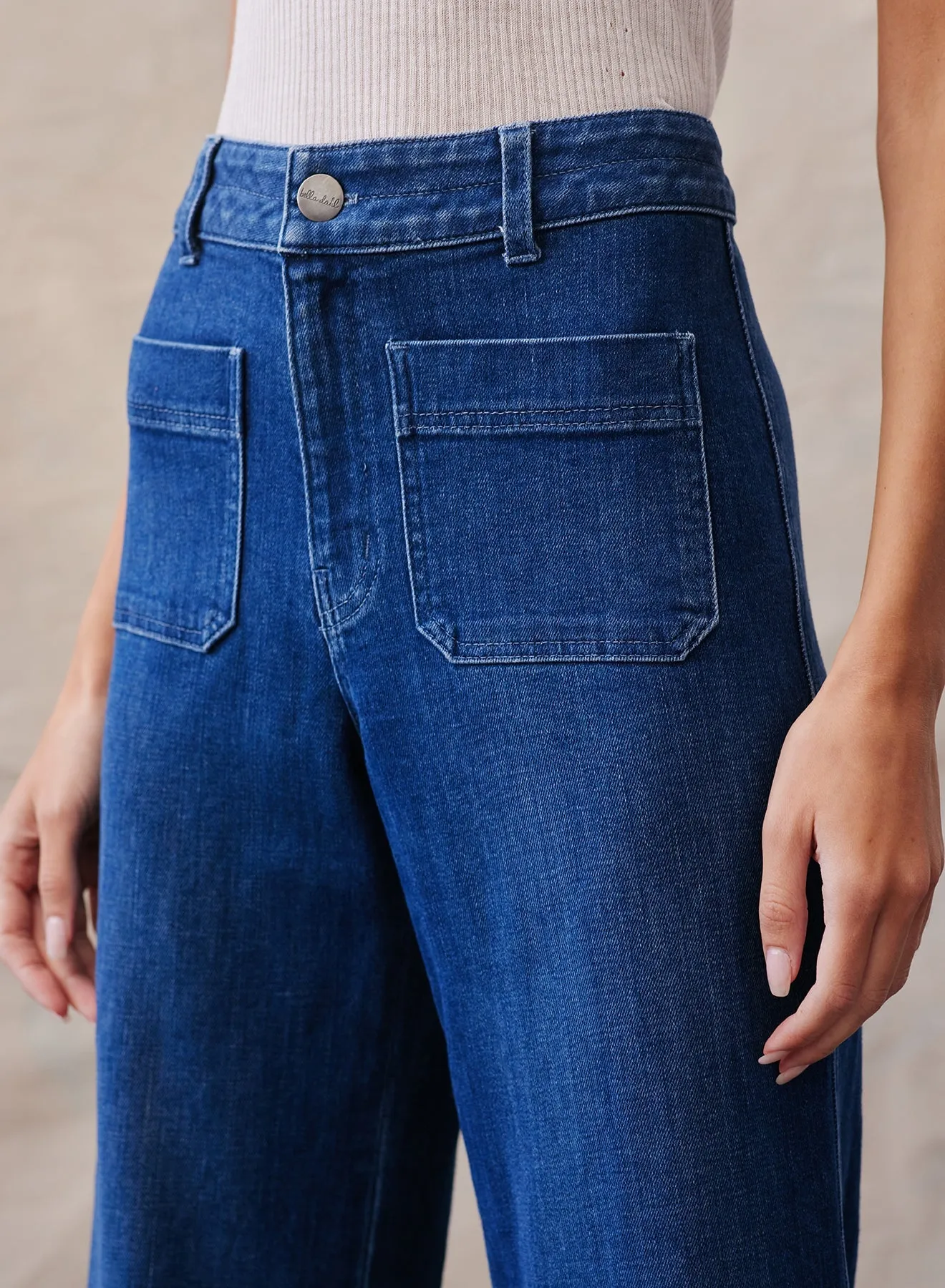 Lola Two Pocket Wide Leg - Dark Night Wash sold by Bella Dahl product image thumbnail 4