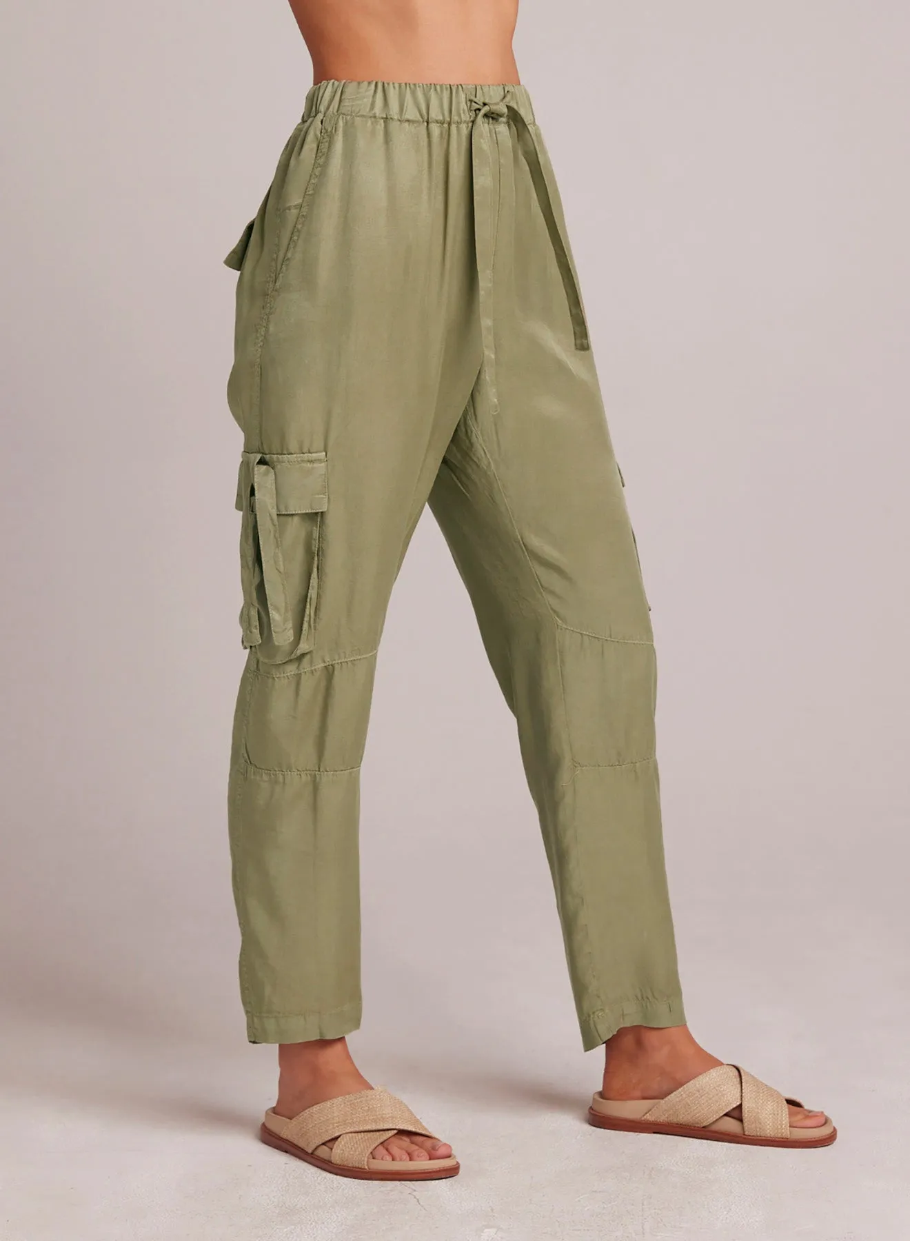 Zephyr Tie Pocket Utility Pant - Khaki Army sold by Bella Dahl product image thumbnail 4