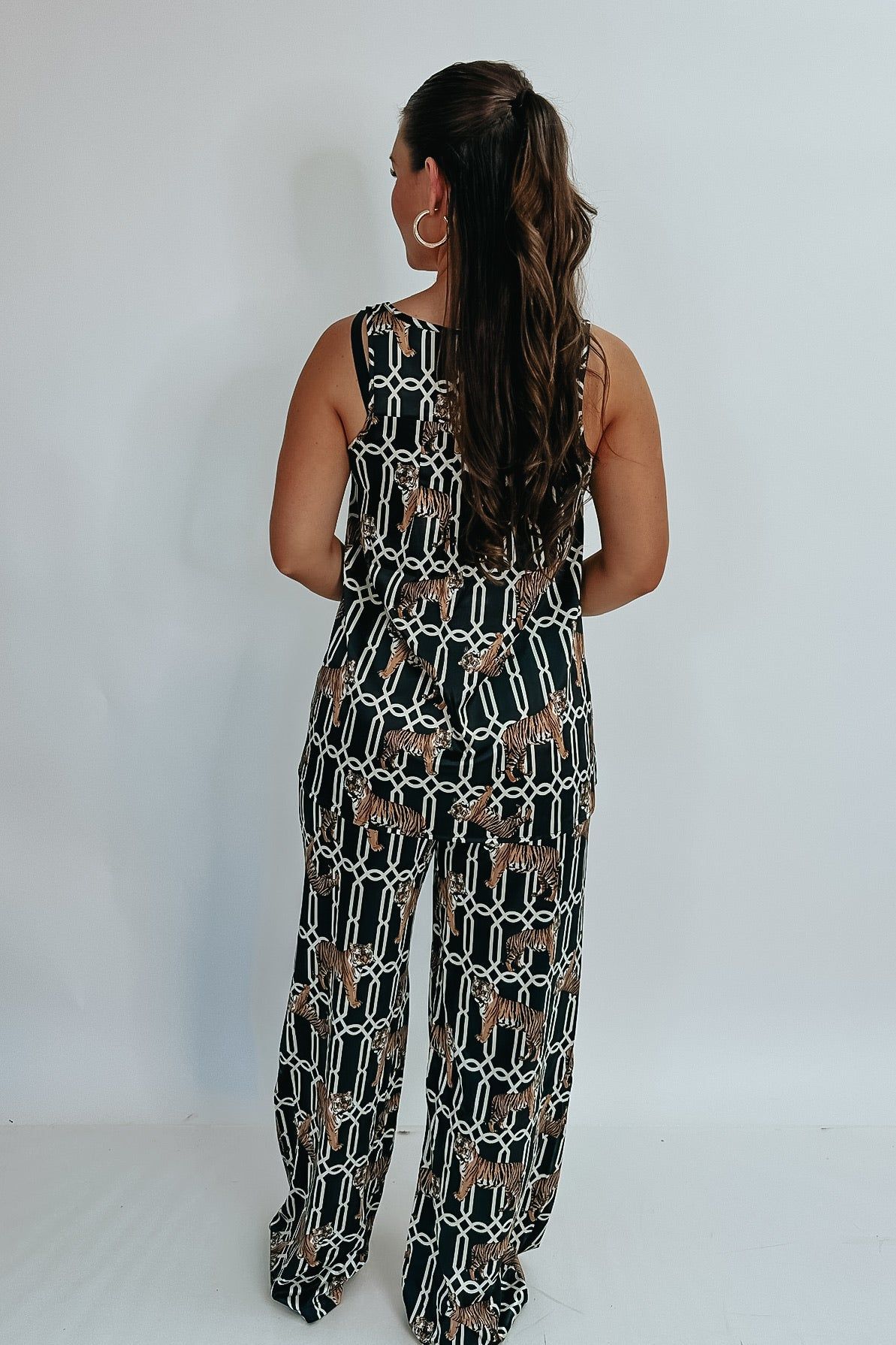 Tiger Trellis Slumber Tank Top sold by Bella Rose boutique product image thumbnail 4