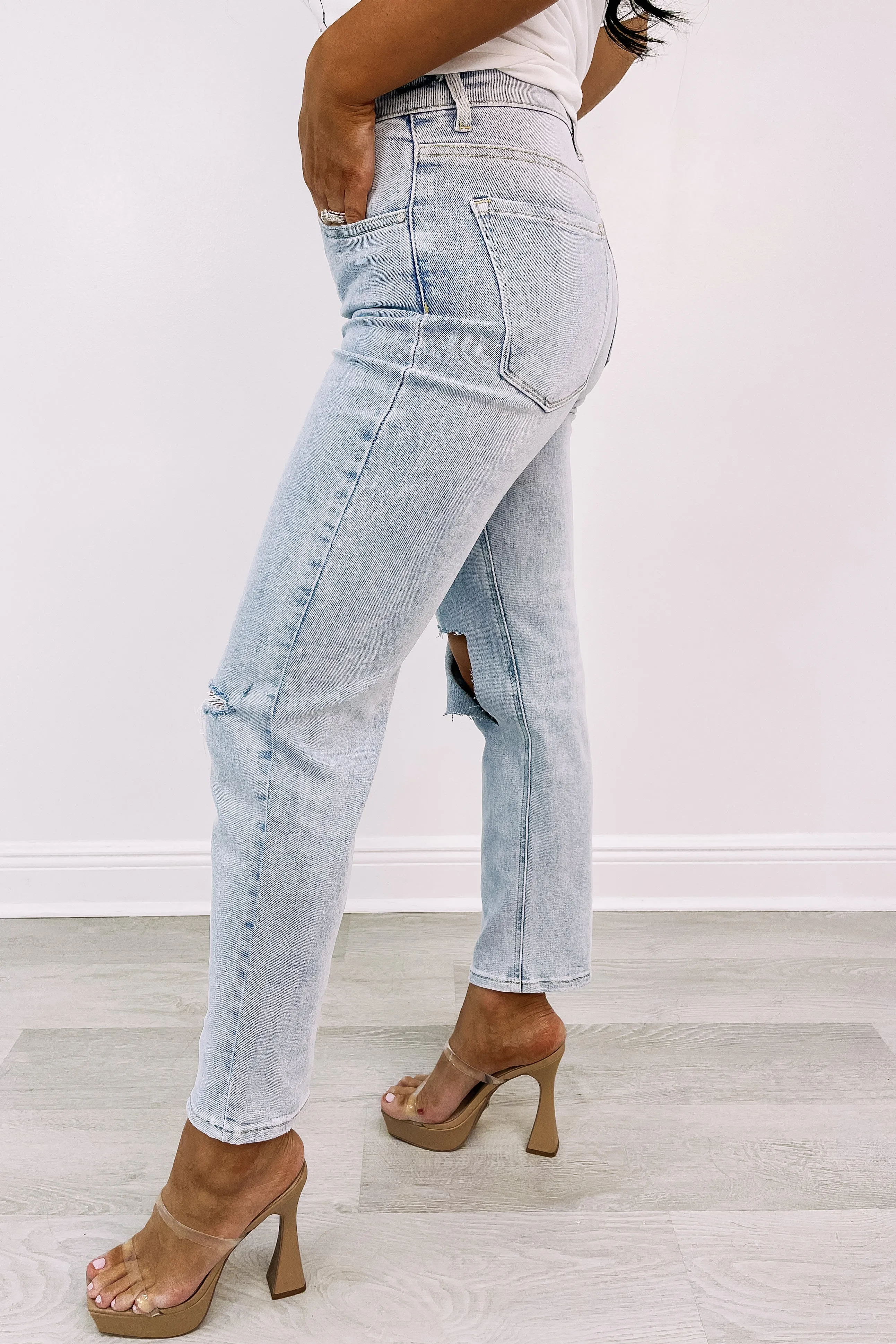 Everyday Marvel High Rise Jeans sold by Bella Rose boutique product image thumbnail 2