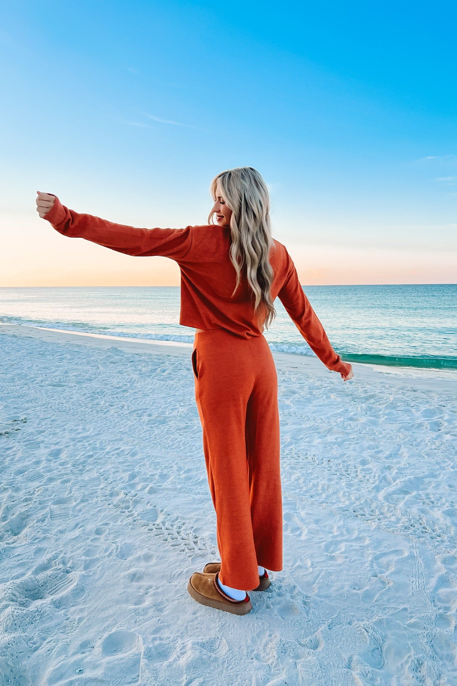 Weekend Hangs Pants sold by Bella Rose boutique product image thumbnail 4