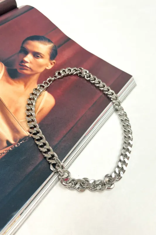 Farrow Wide Chain Necklace sold by Bella Rose boutique