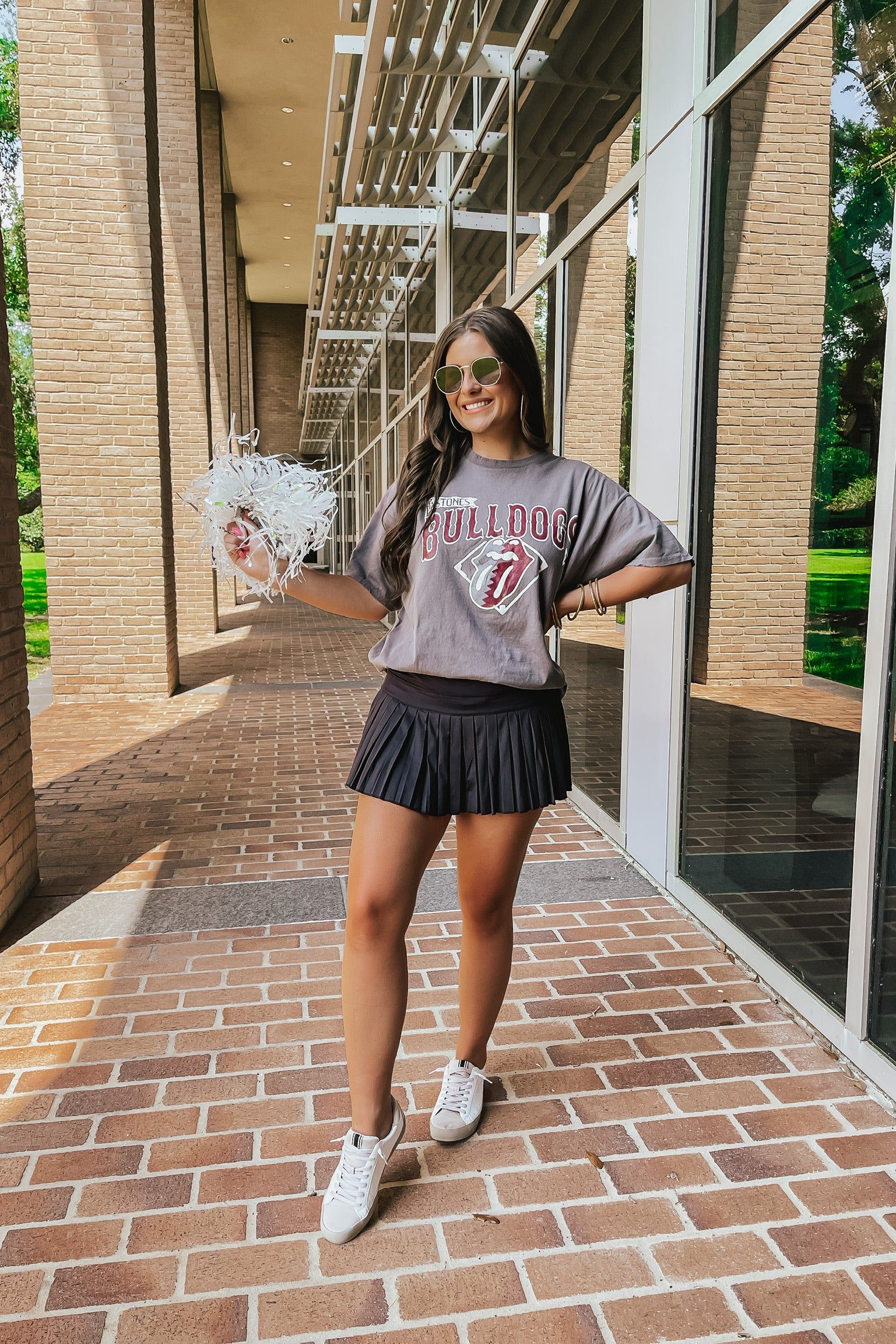 LivyLu Rolling Stones MSU Bulldogs Diamond Vintage Tee sold by Bella Rose boutique product image thumbnail 4