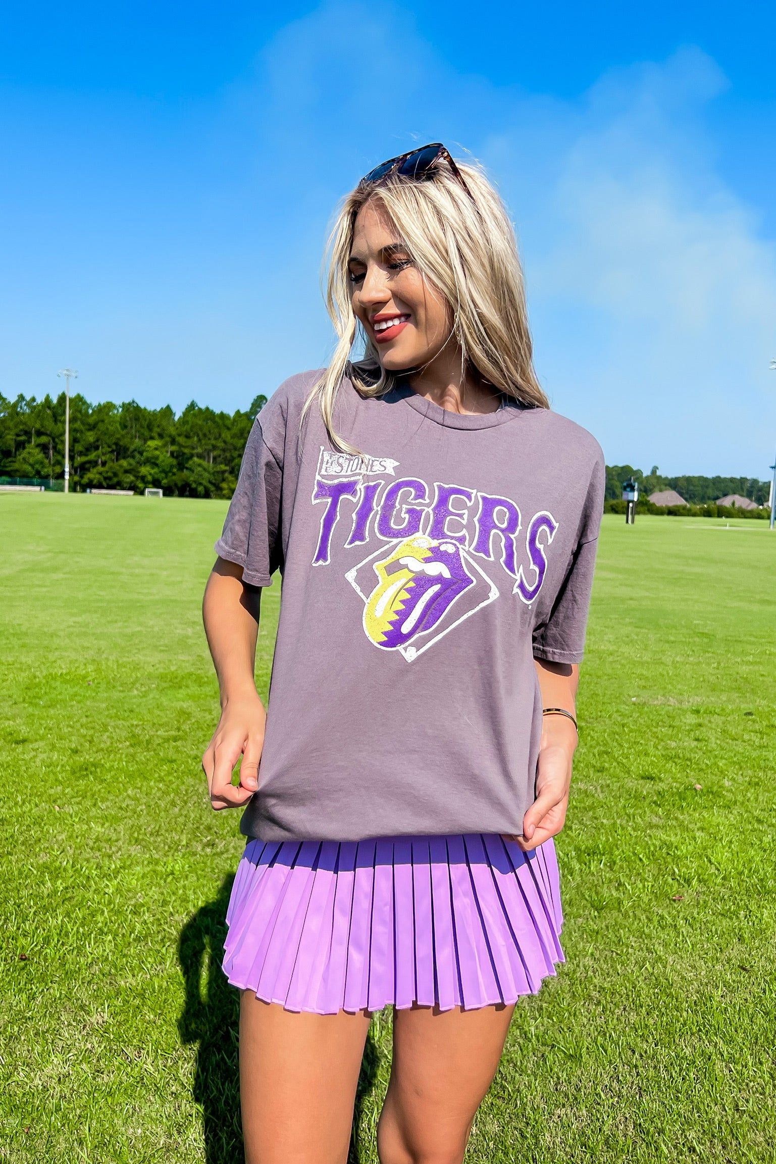 LivyLu Rolling Stones LSU Tigers Diamond Vintage Tee sold by Bella Rose boutique product image thumbnail 3