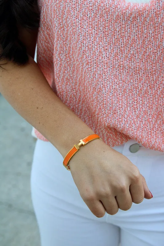 Confident Like H Hinged Bracelet sold by Bella Rose boutique