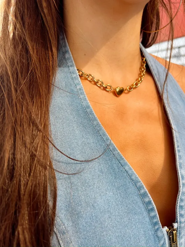 Darling Inclusion Heart Necklace sold by Bella Rose boutique