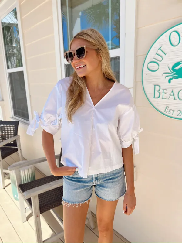 Perfectly Poised Poplin Top sold by Bella Rose boutique