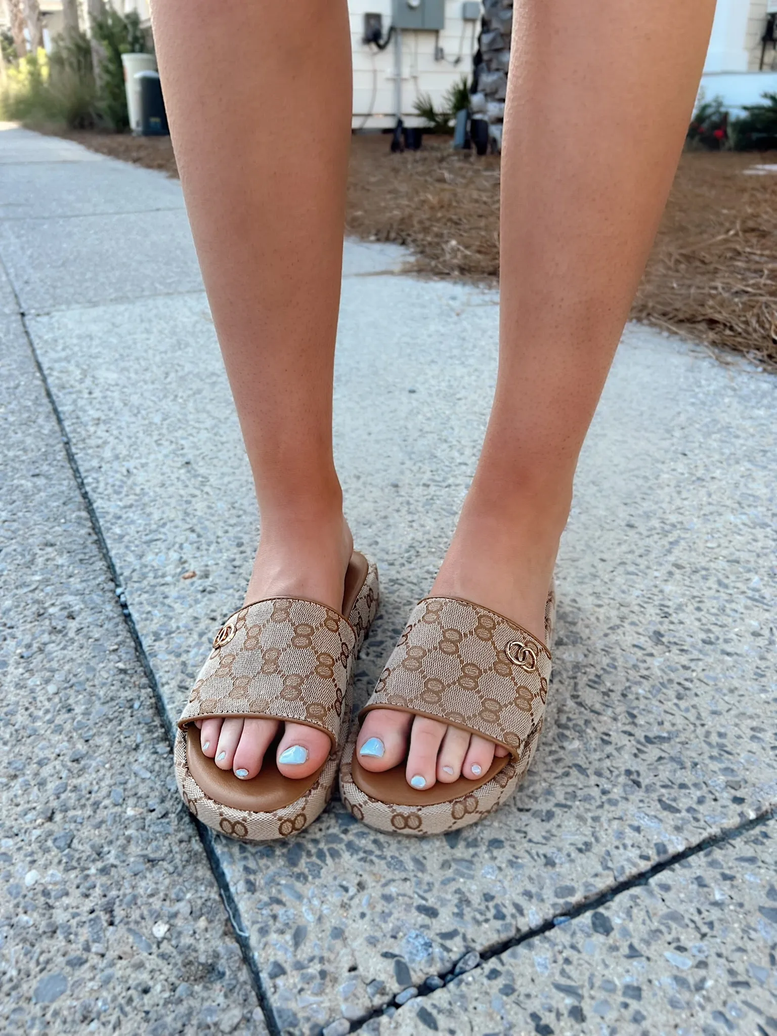 Addressing The Rumors Platform Sandals sold by Bella Rose boutique product image thumbnail 4