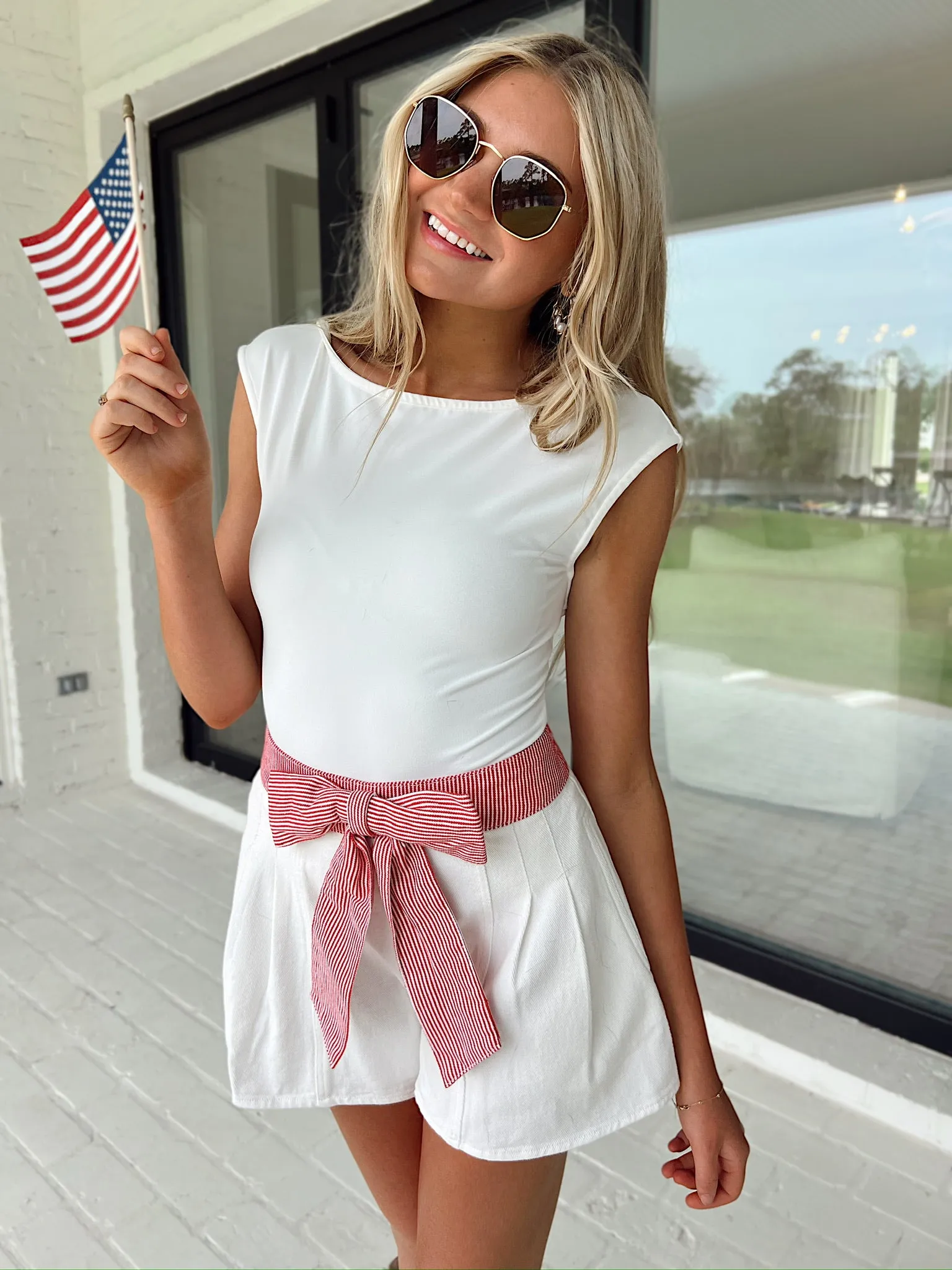 Modern Flair Open Back Bodysuit sold by Bella Rose boutique product image thumbnail 2