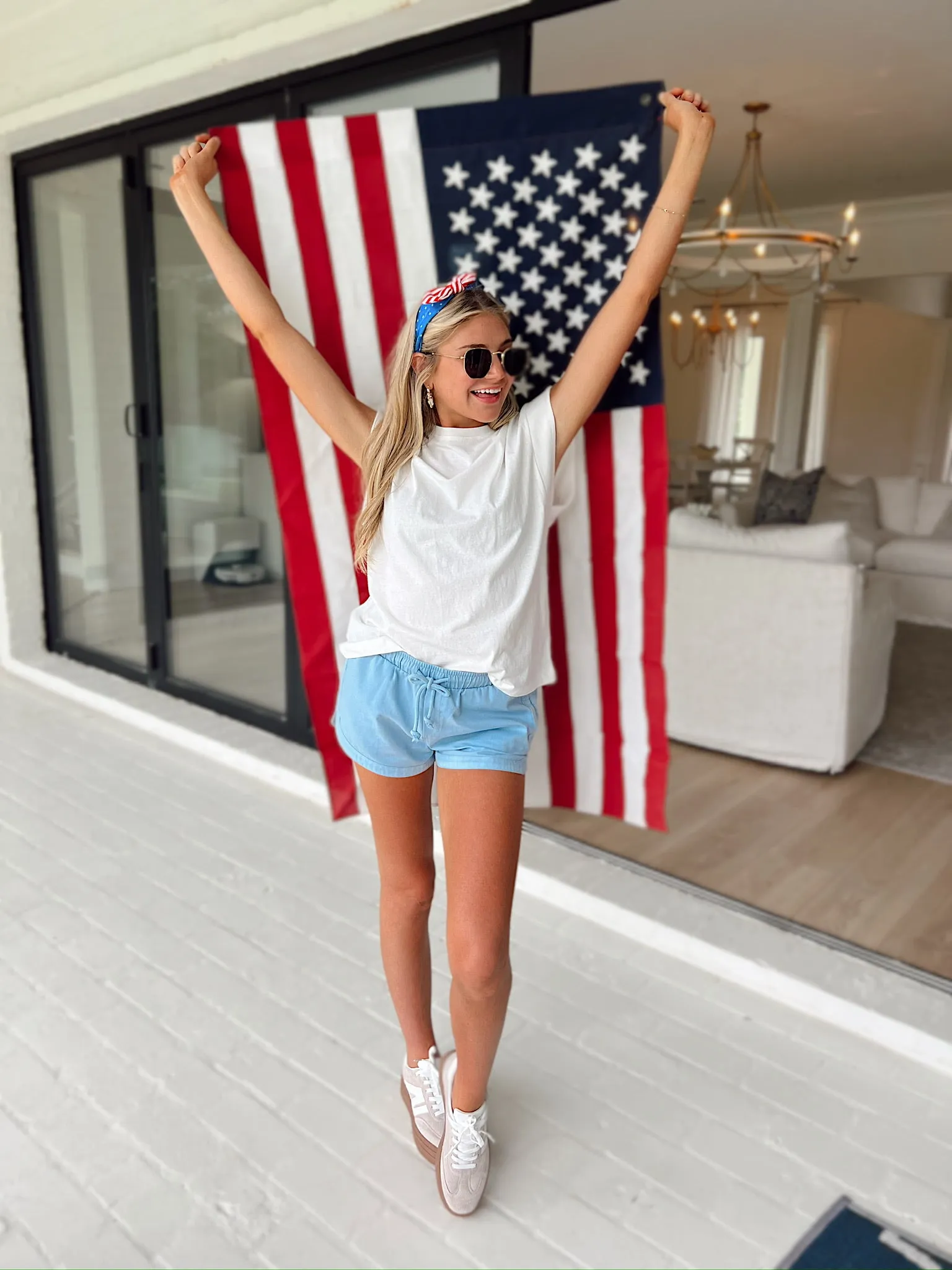 Simple Is Sweet Tee sold by Bella Rose boutique product image thumbnail 3